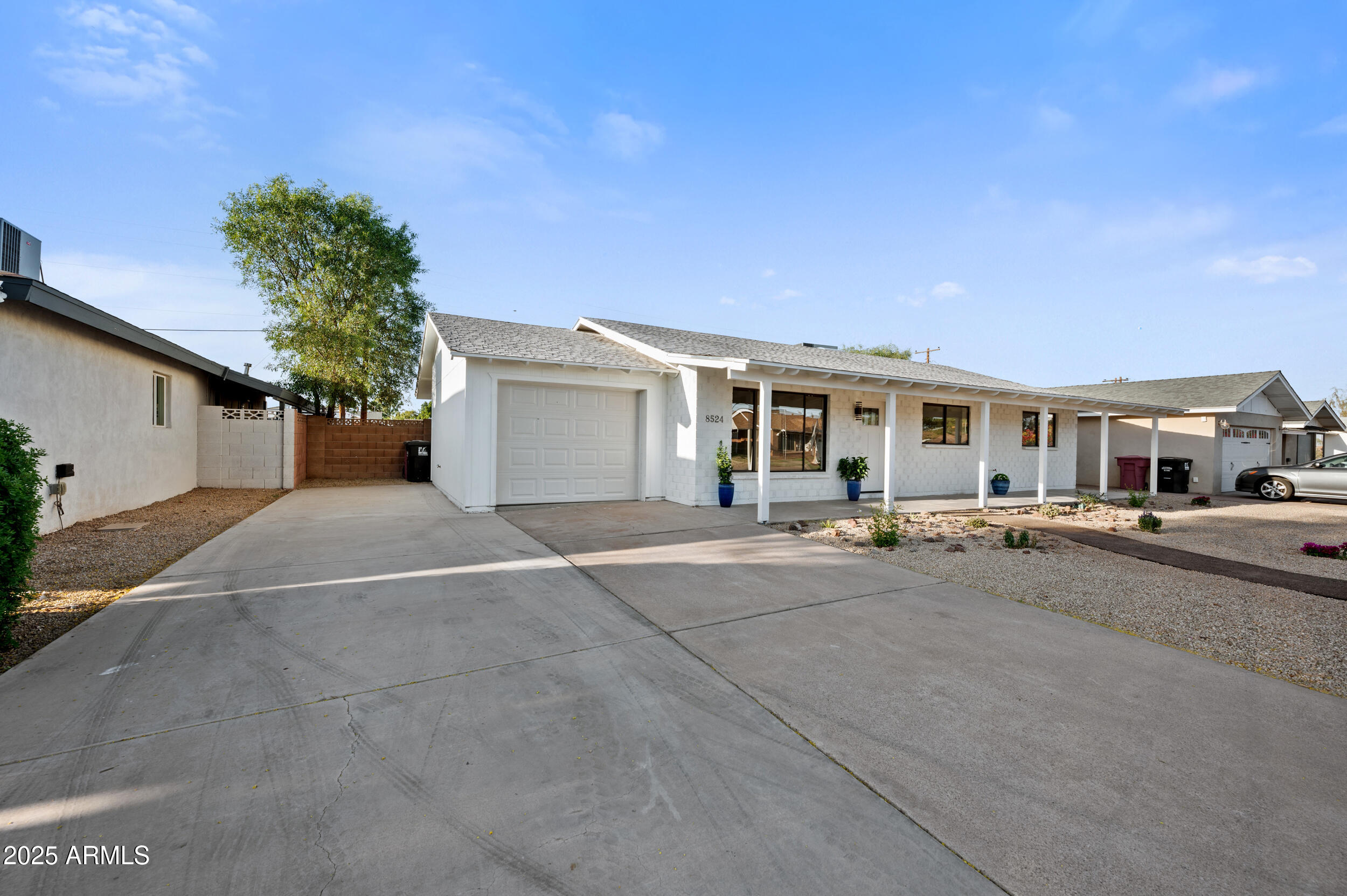 8524 E MARIPOSA Drive