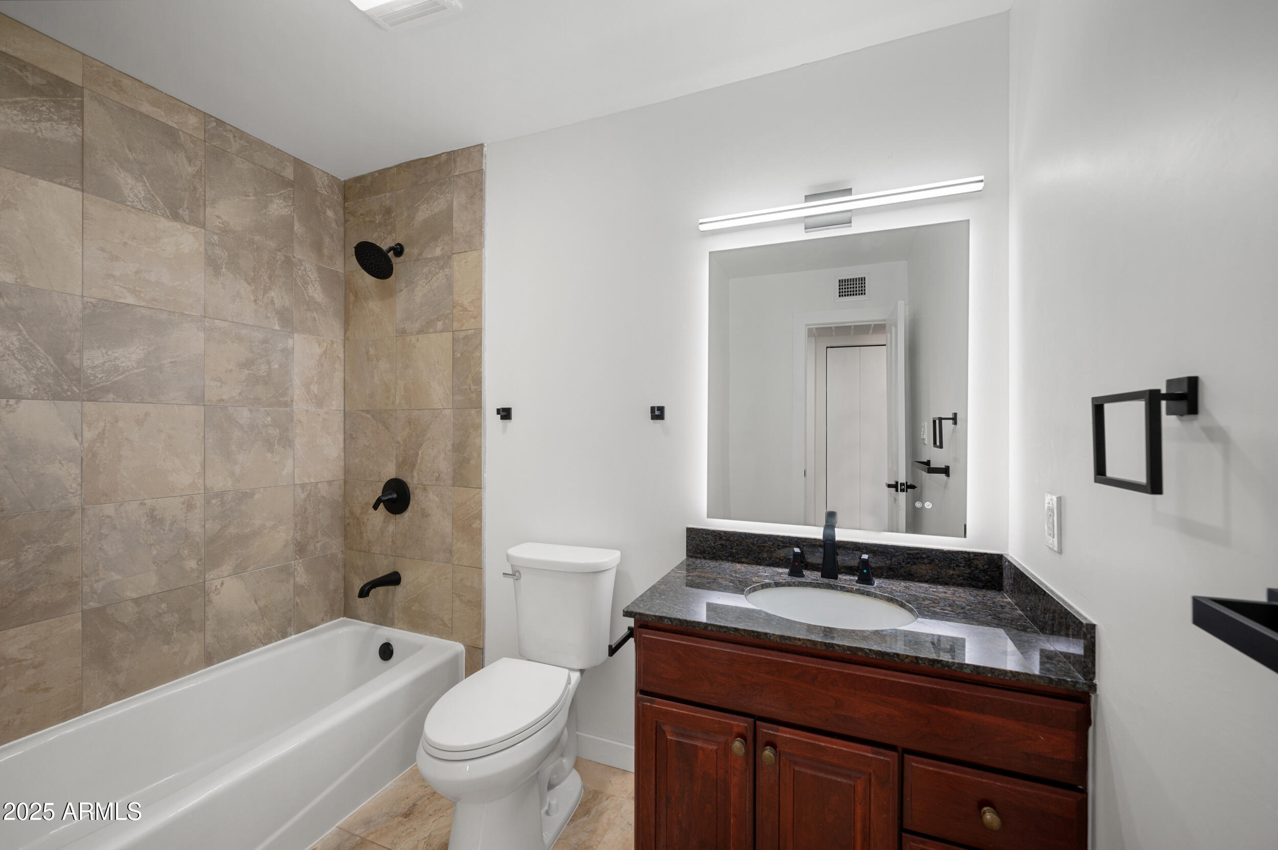 8524 E MARIPOSA Drive