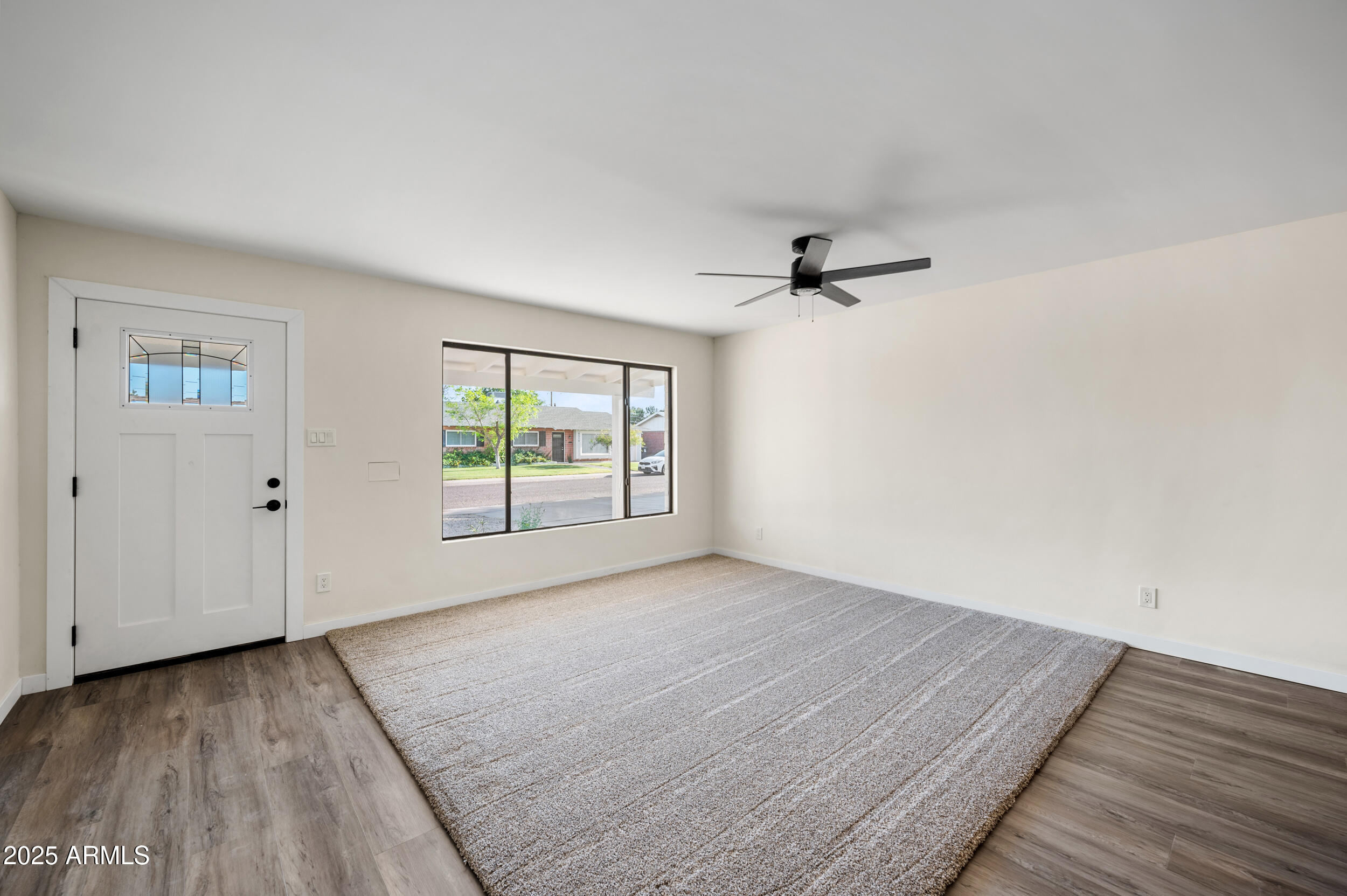 8524 E MARIPOSA Drive