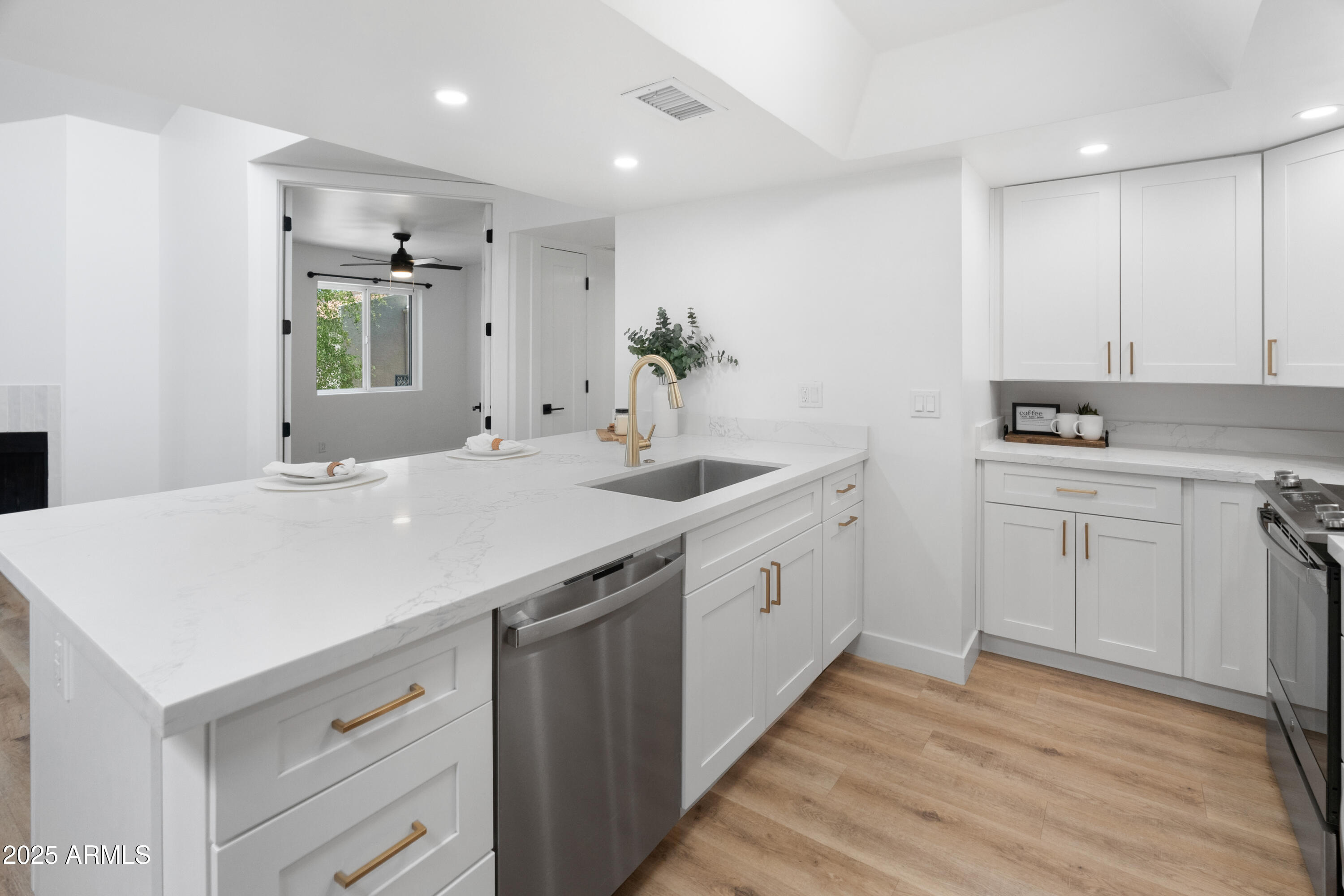 2935 N 68TH Street, 205, Scottsdale Unit: 205