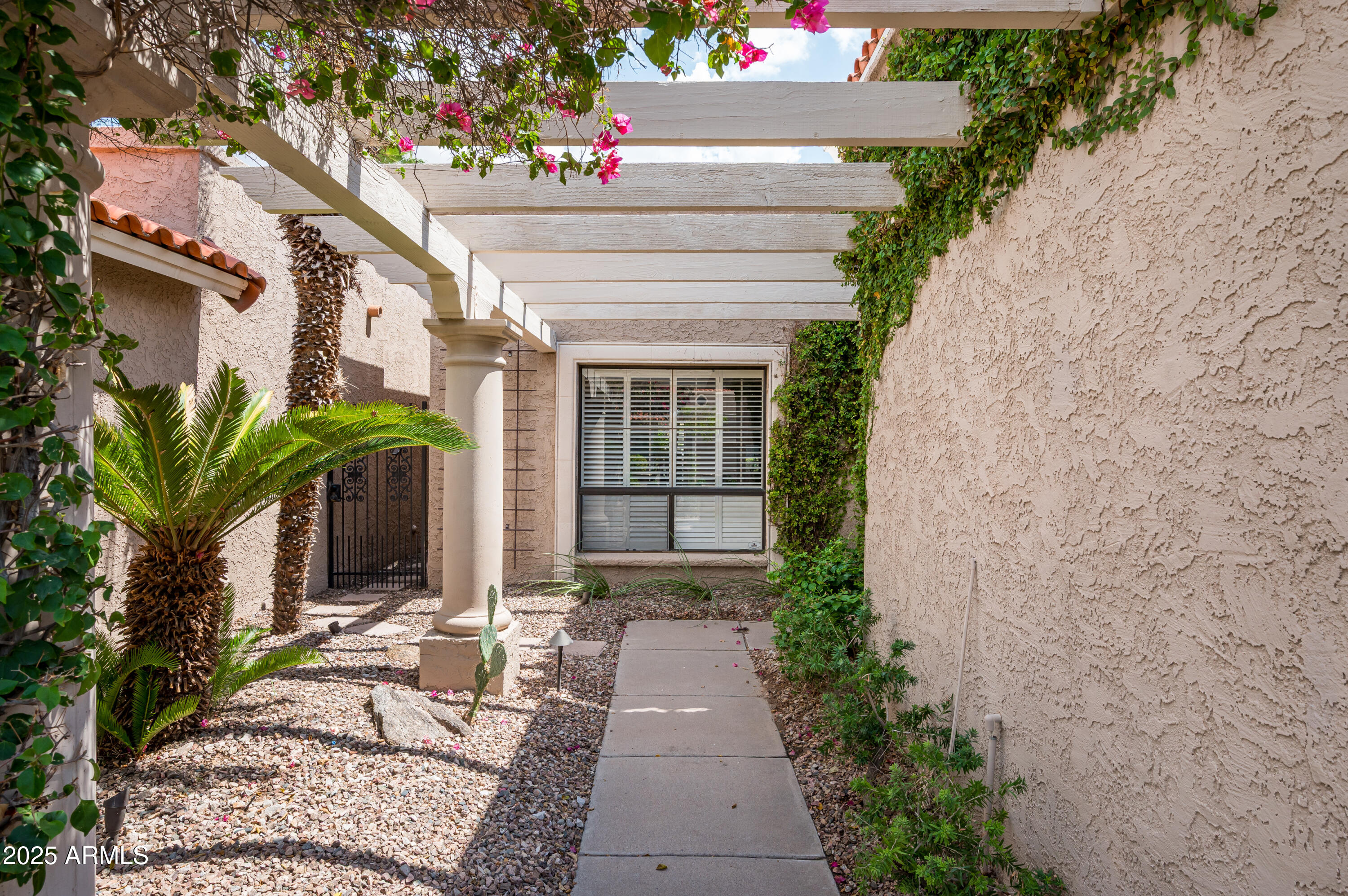 6603 N 78TH Place