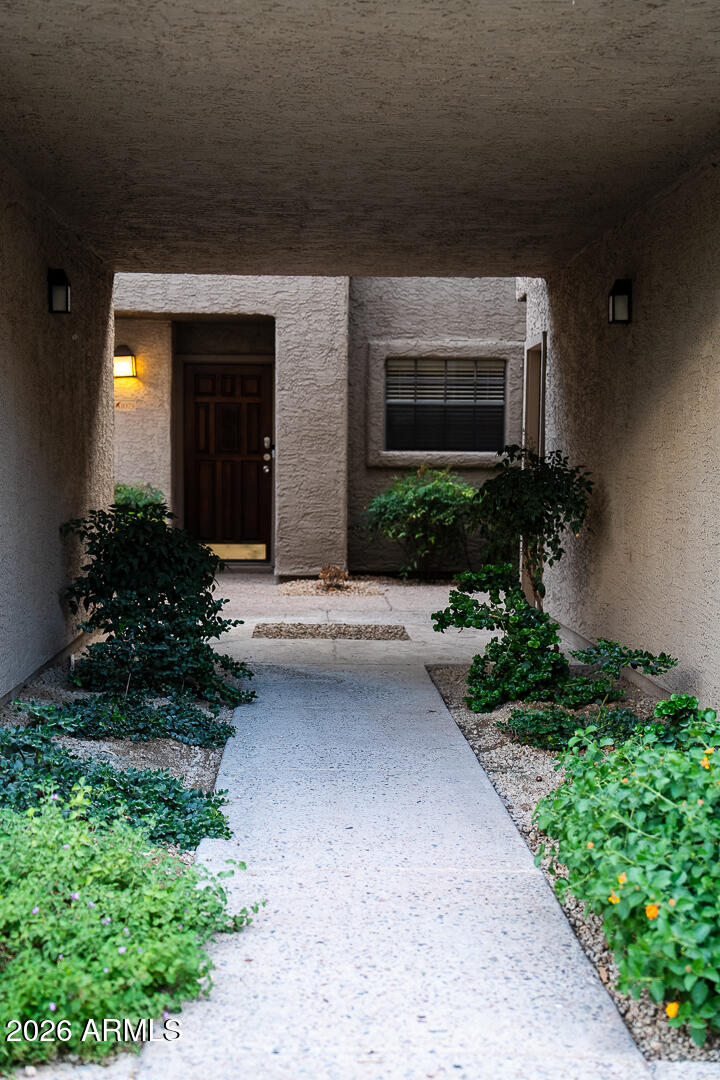 10017 E MOUNTAIN VIEW Road 1073