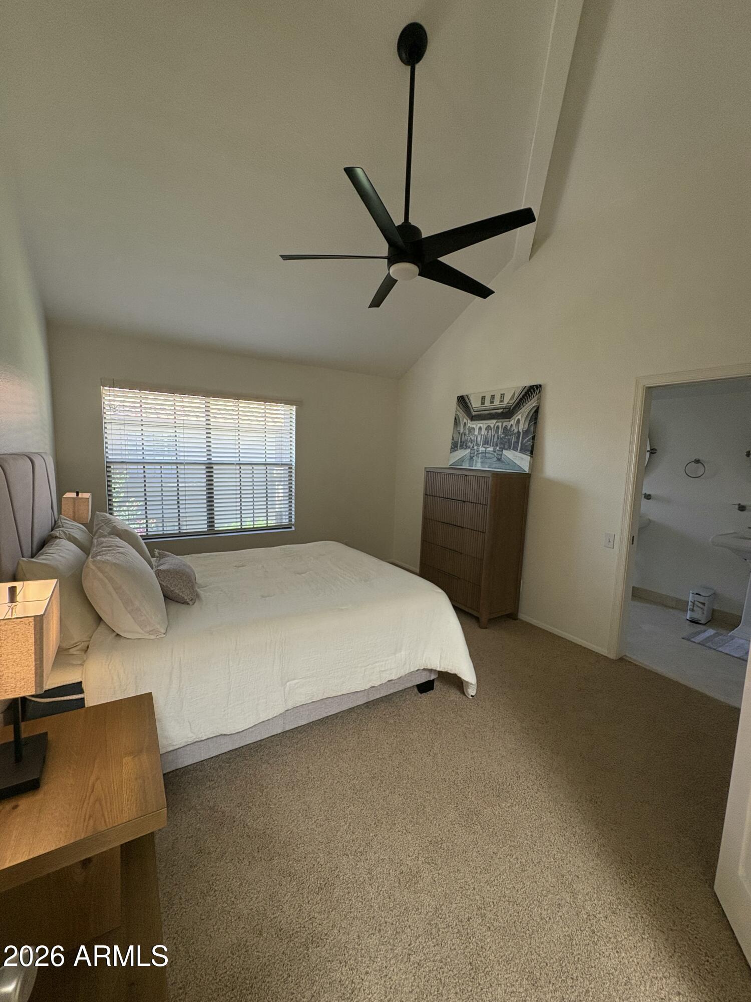 10017 E MOUNTAIN VIEW Road 1073