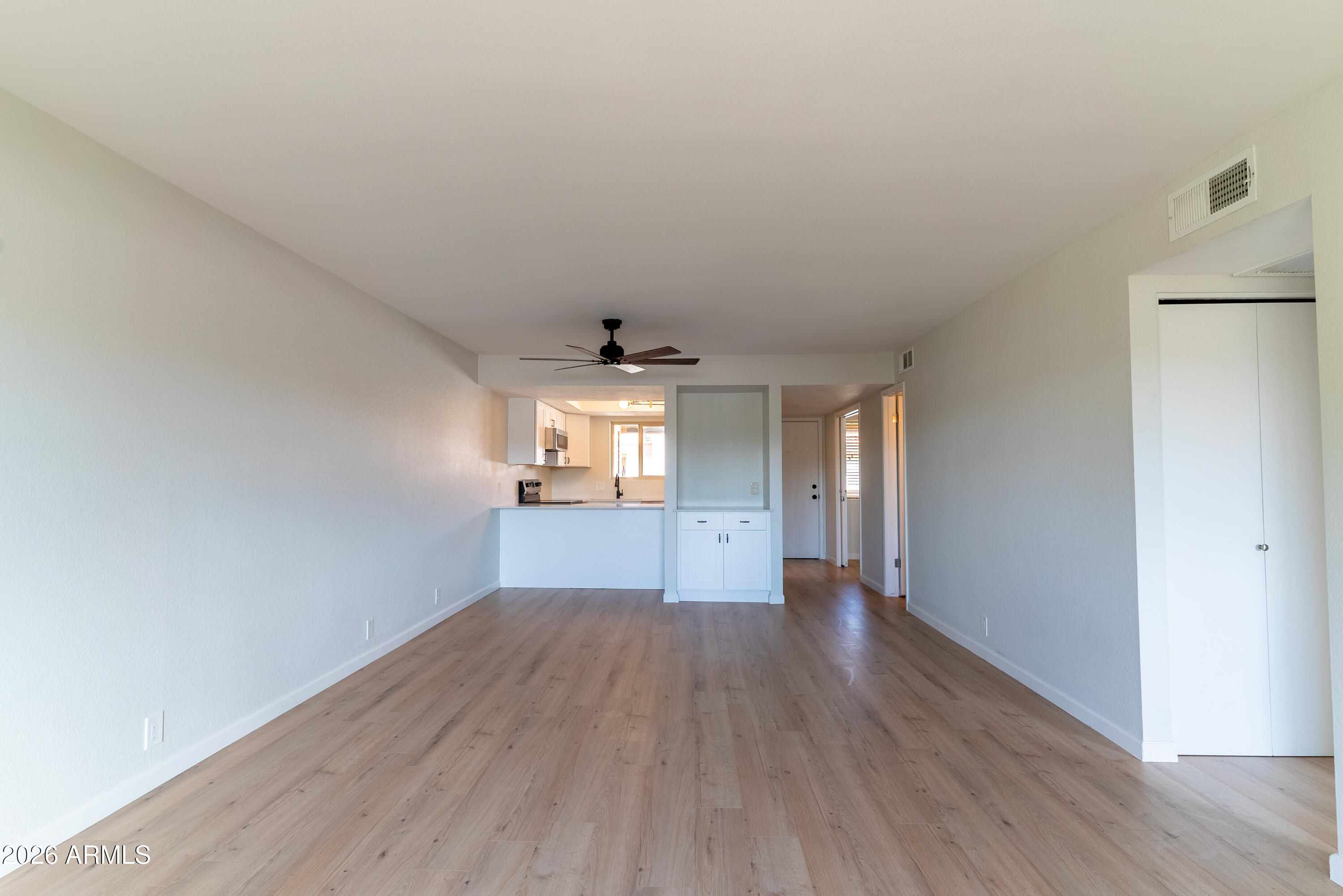4150 E CACTUS Road 216