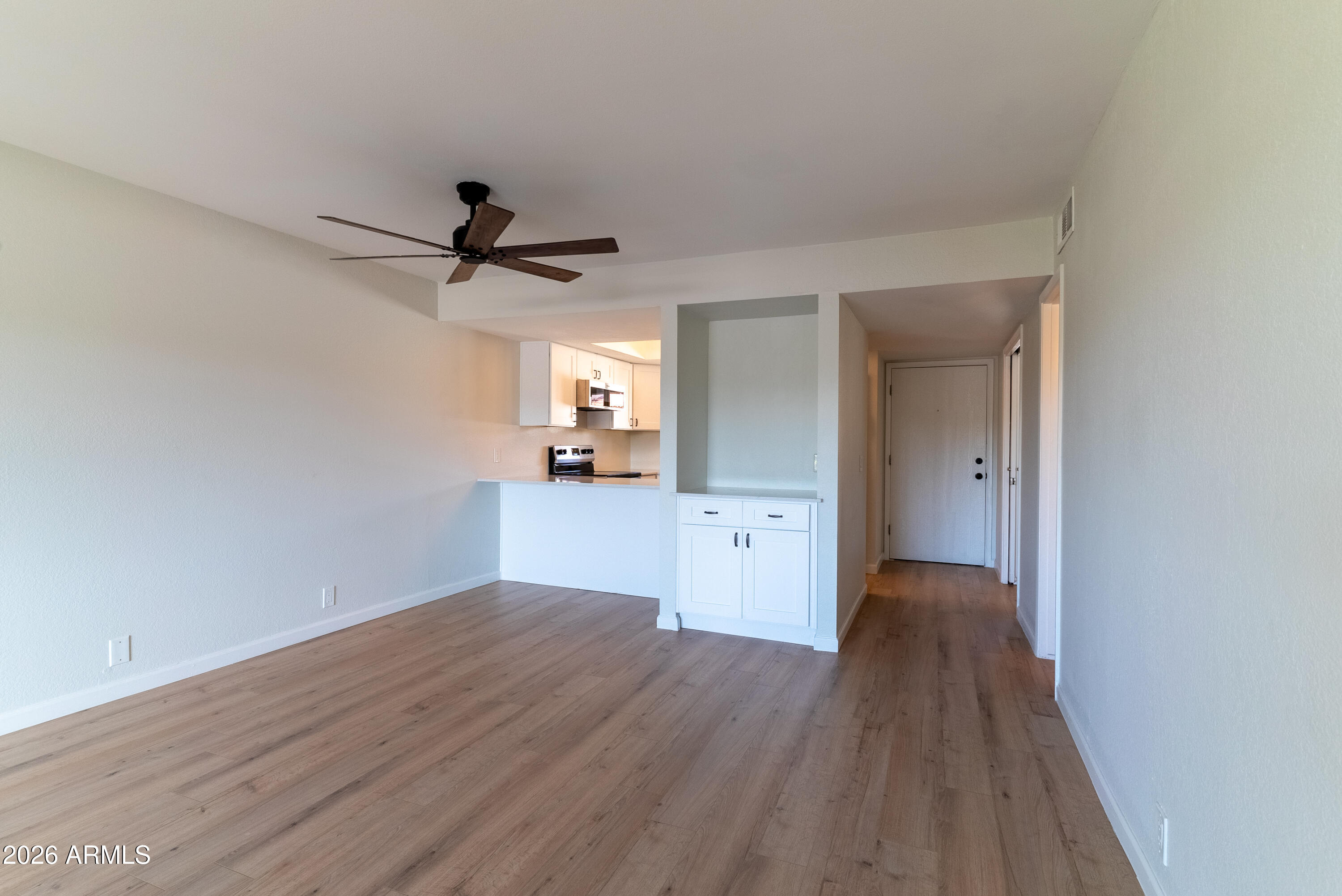 4150 E CACTUS Road 216