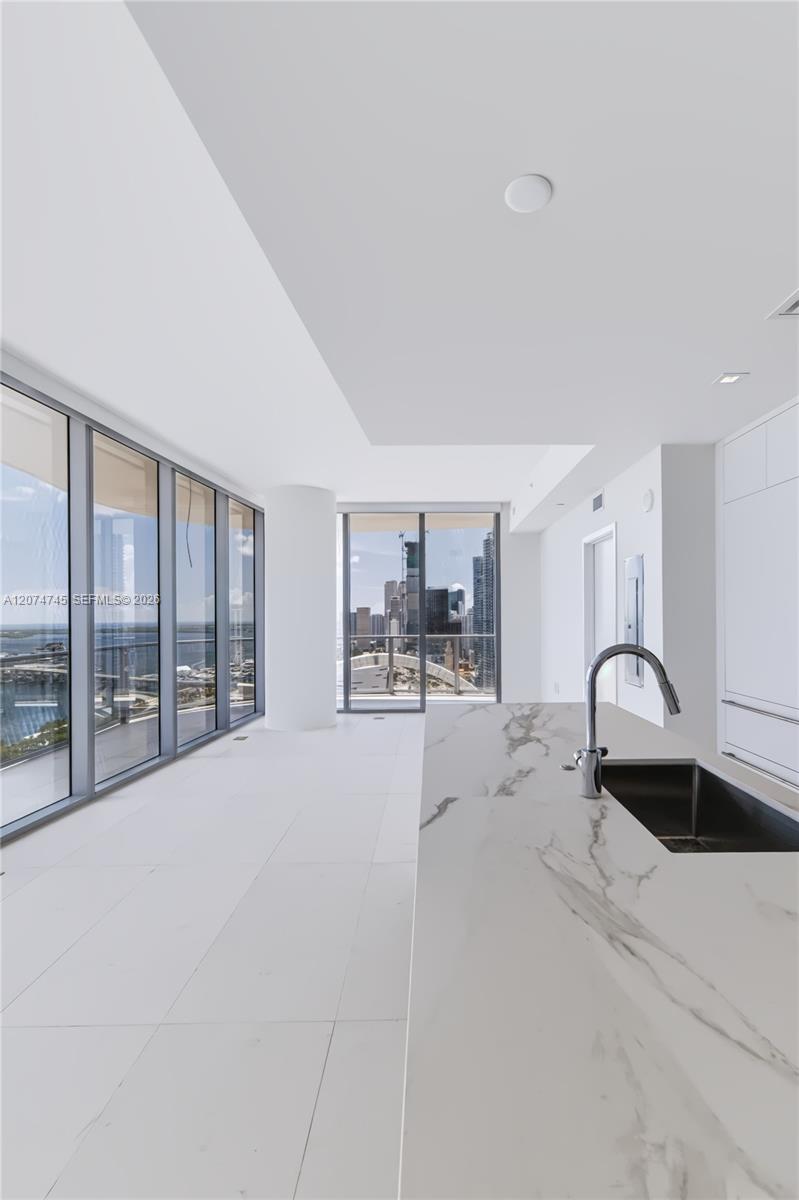 1400 Biscayne Blvd # 3501
