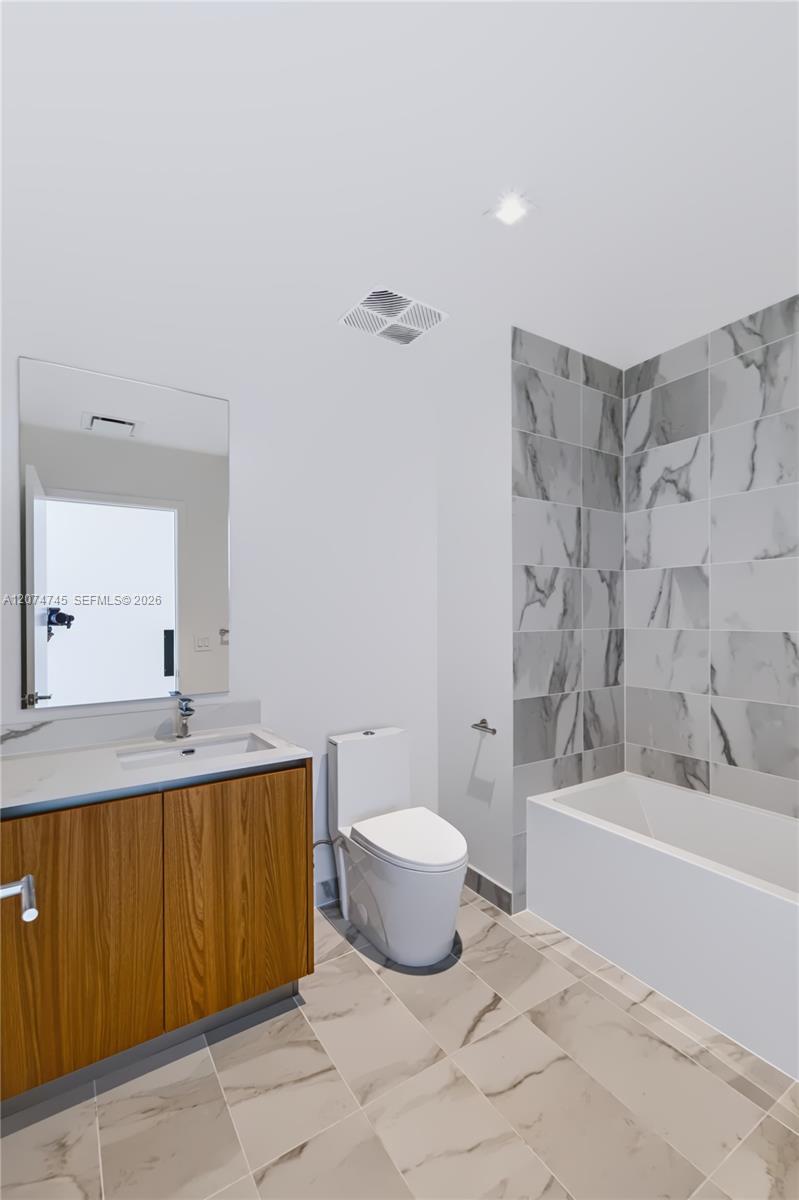 1400 Biscayne Blvd # 3501