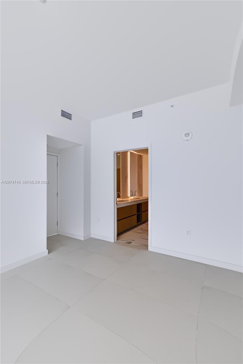 1400 Biscayne Blvd # 3501