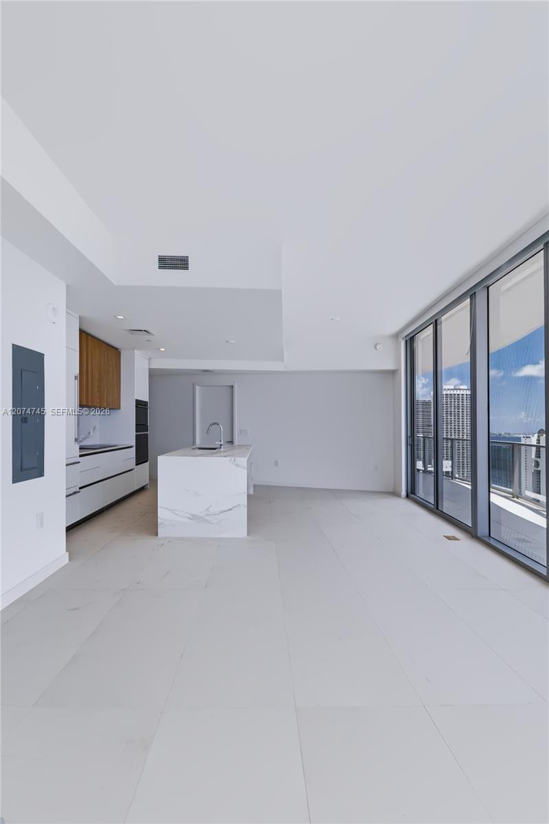 1400 Biscayne Blvd # 3501