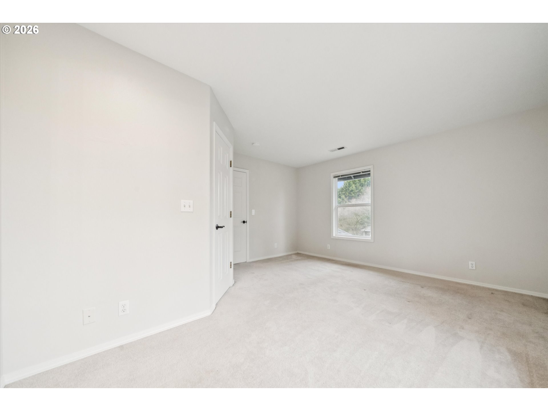 892 SE 54TH AVE