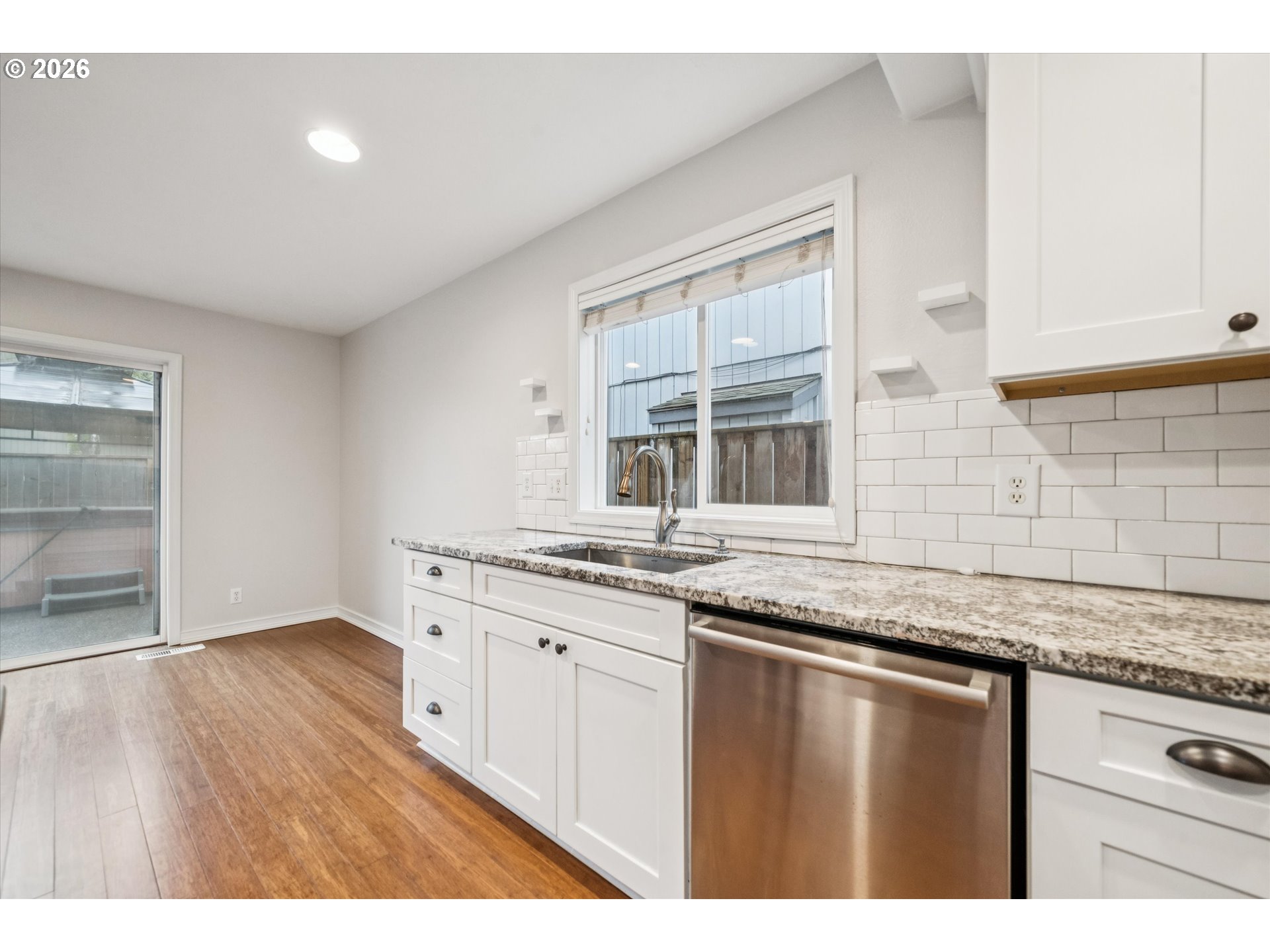 892 SE 54TH AVE