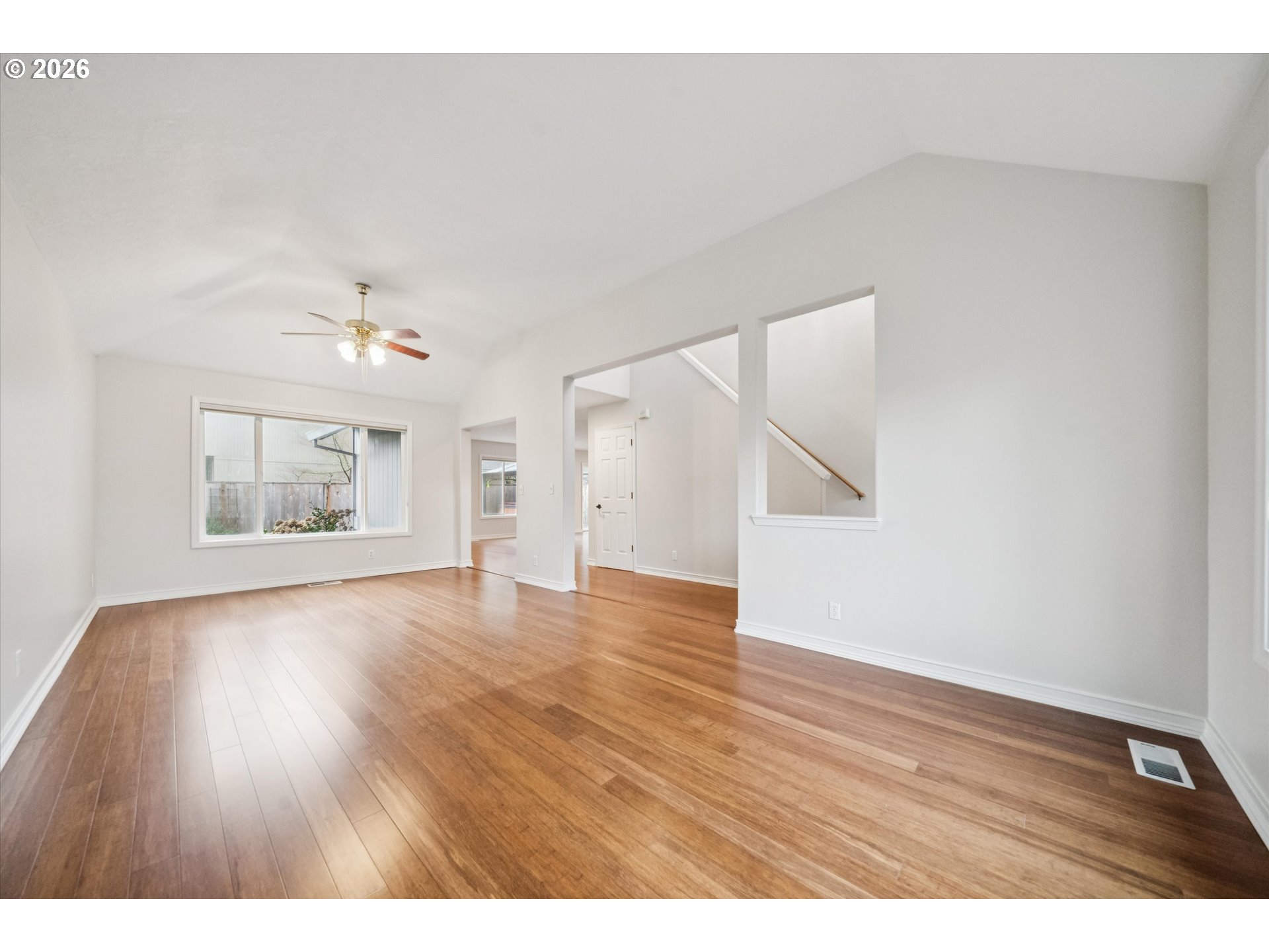 892 SE 54TH AVE