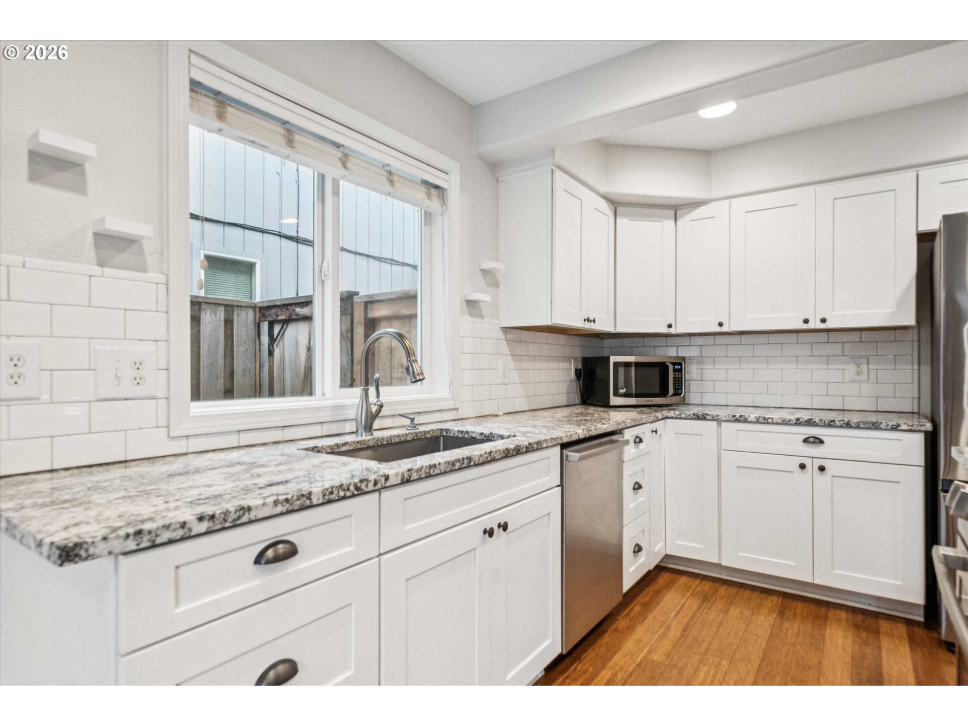 892 SE 54TH AVE