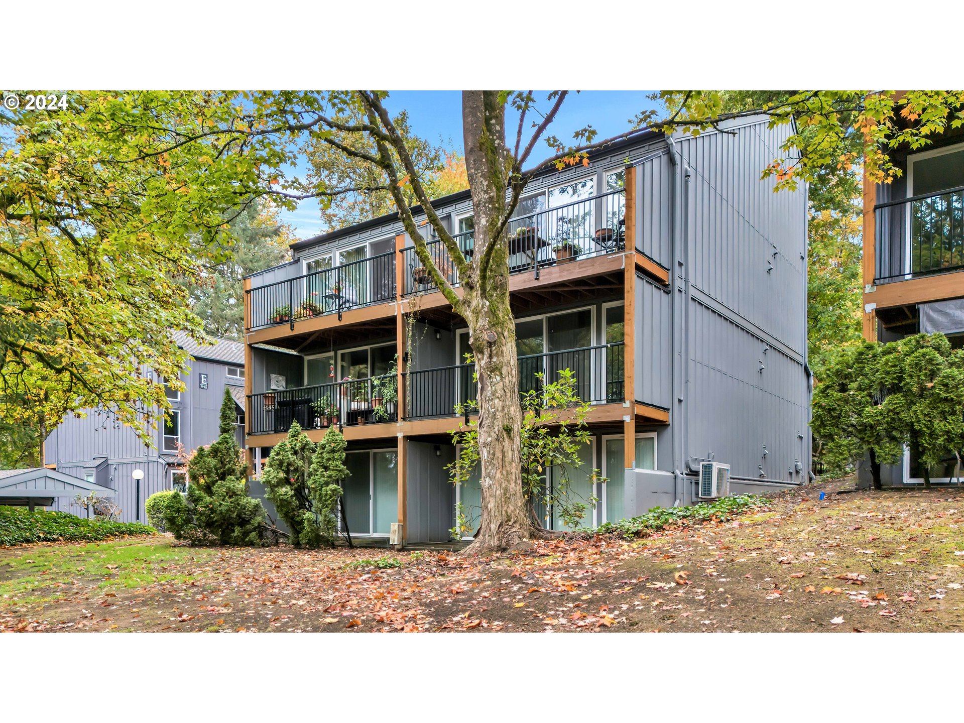 100 KERR PKWY 47