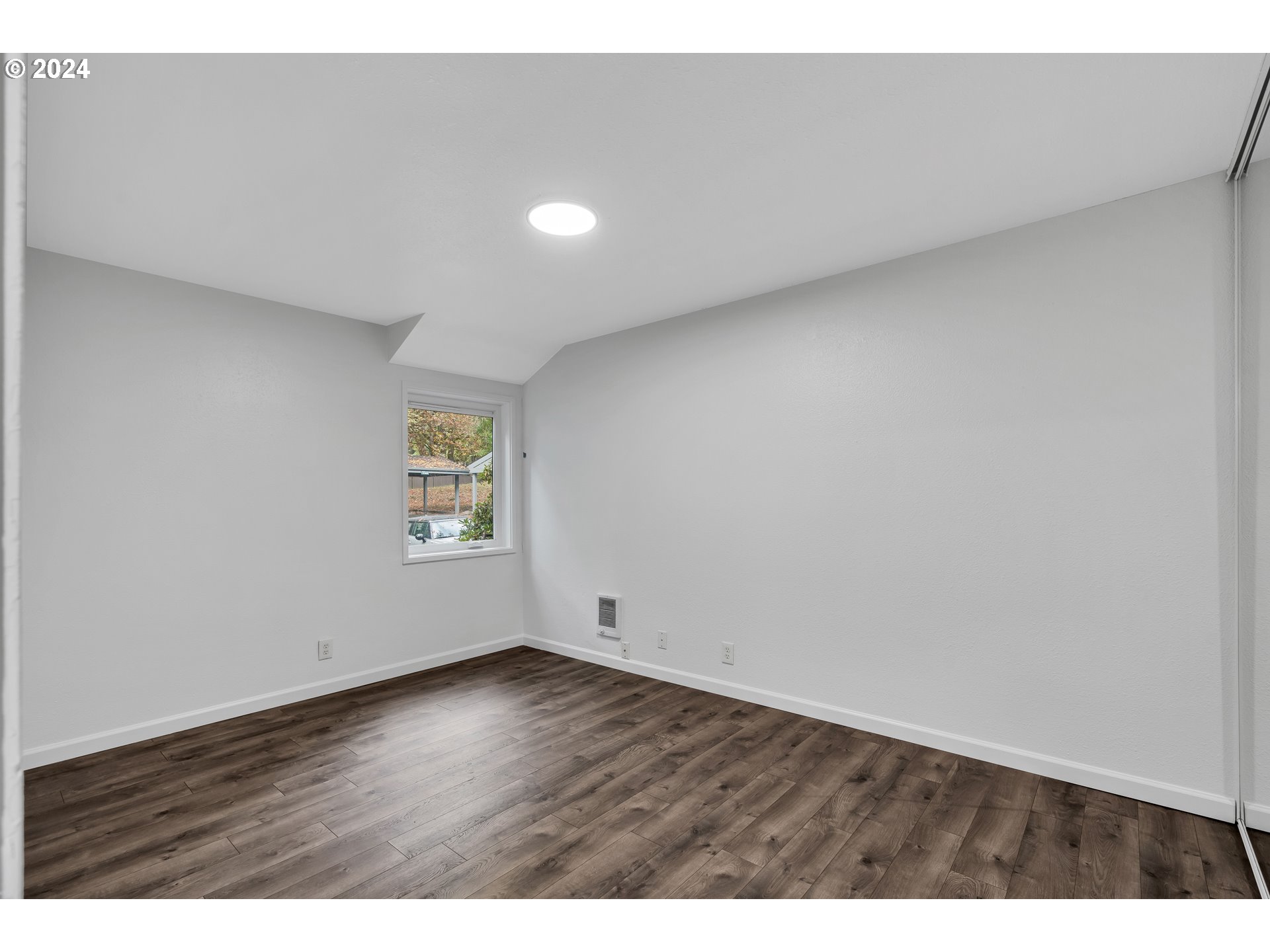 100 KERR PKWY 47