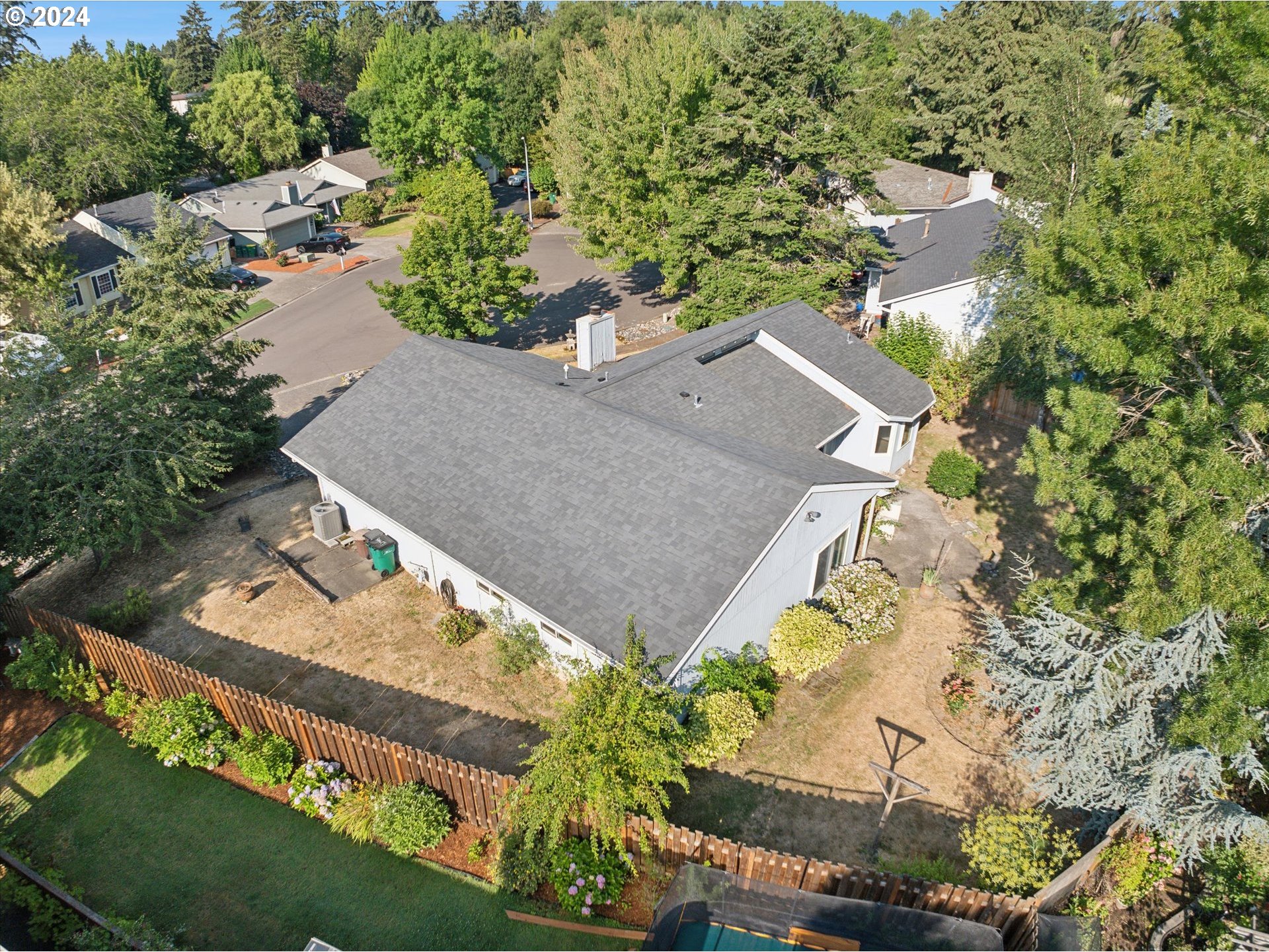 12905 SW HACKAMORE CT