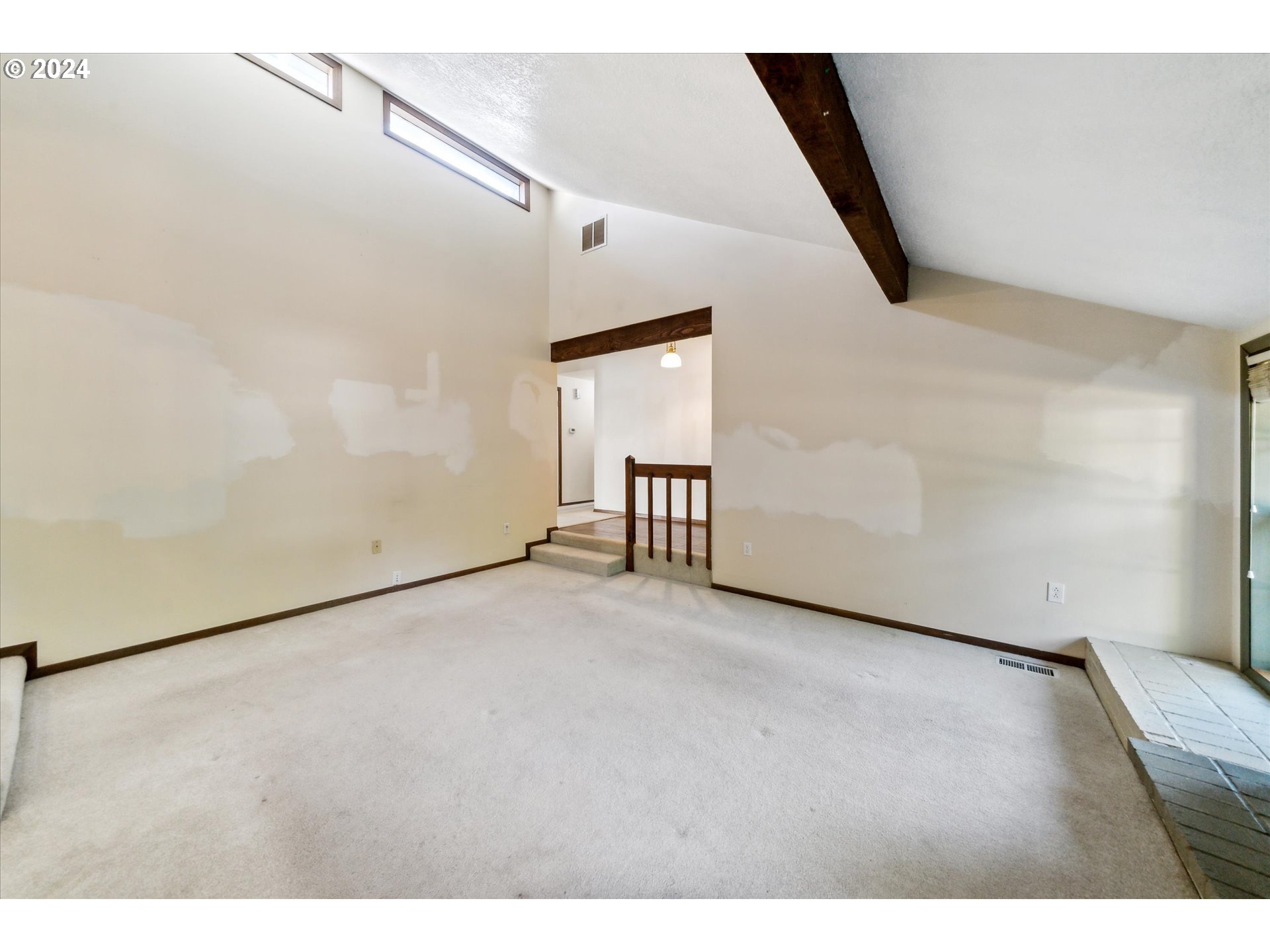 12905 SW HACKAMORE CT