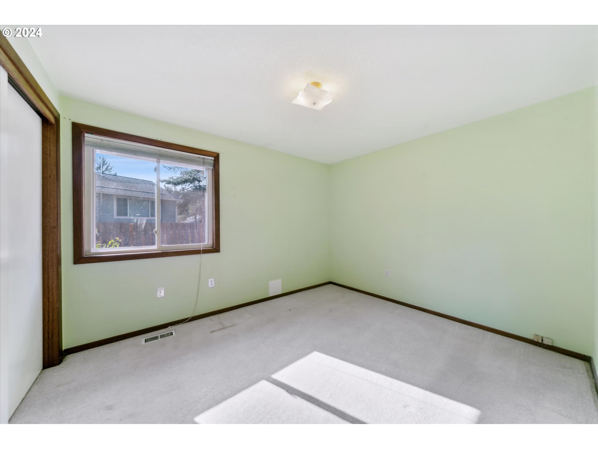 12905 SW HACKAMORE CT