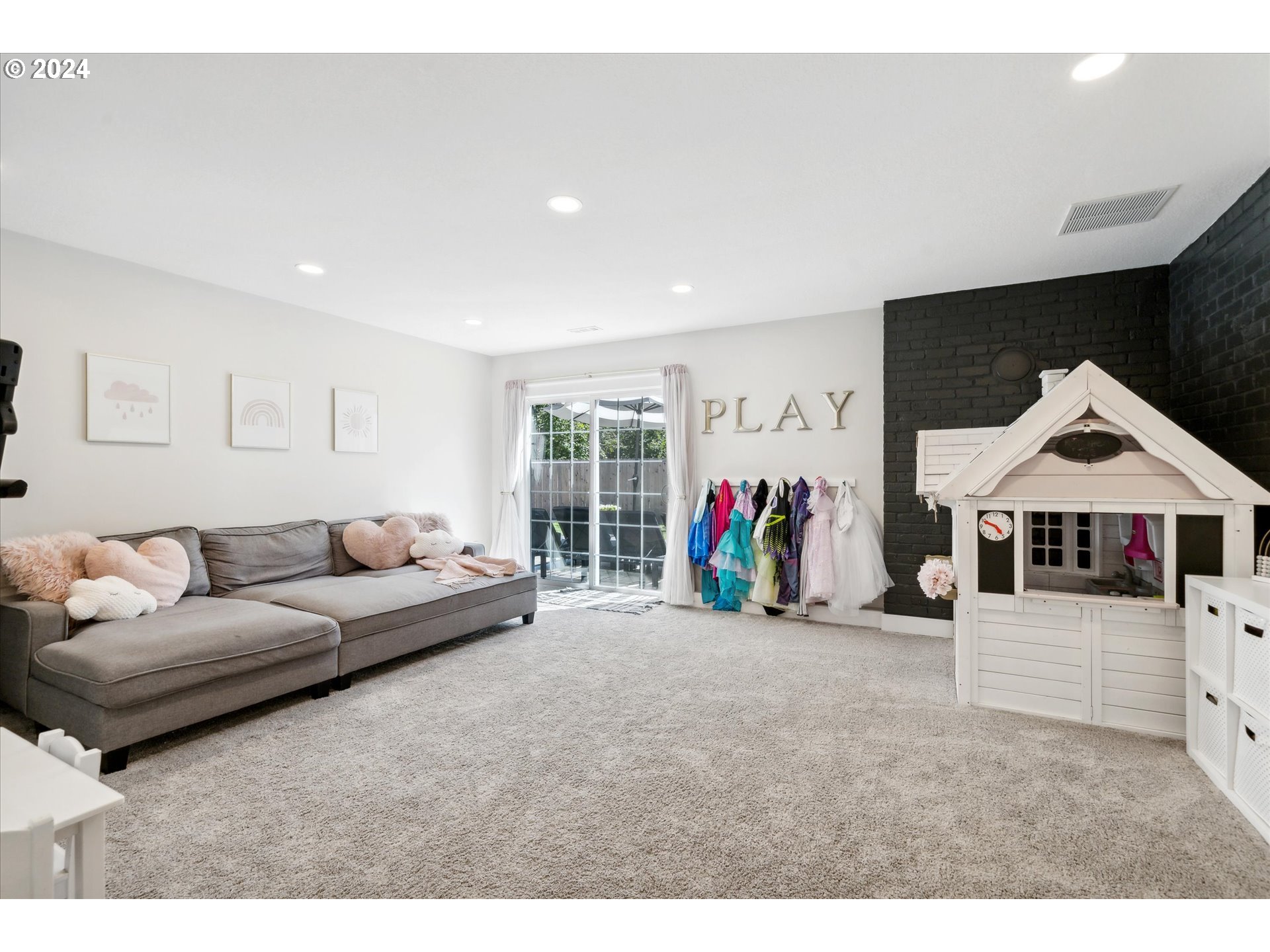 2015 DORAL CT