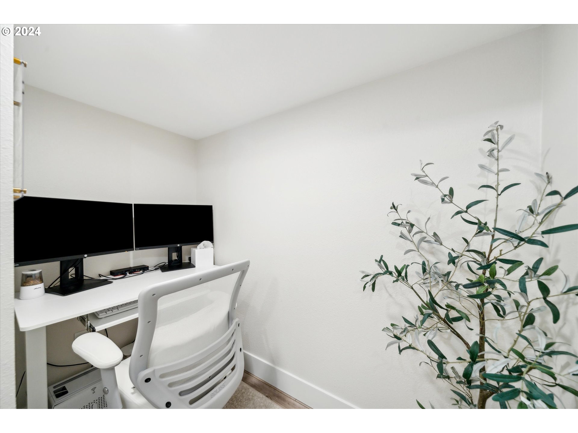 2015 DORAL CT