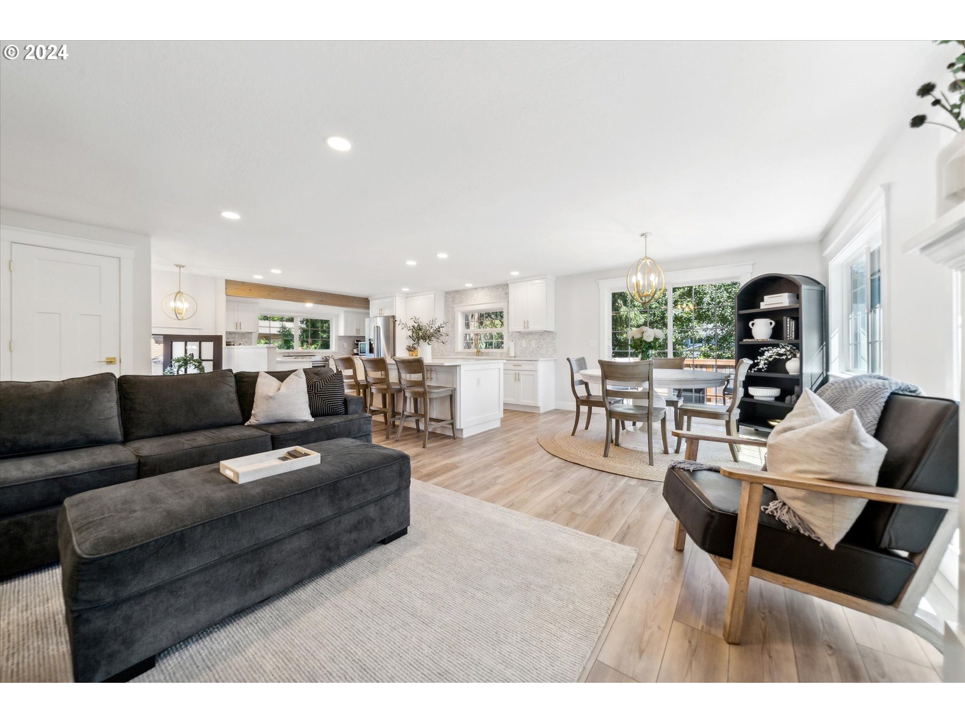2015 DORAL CT