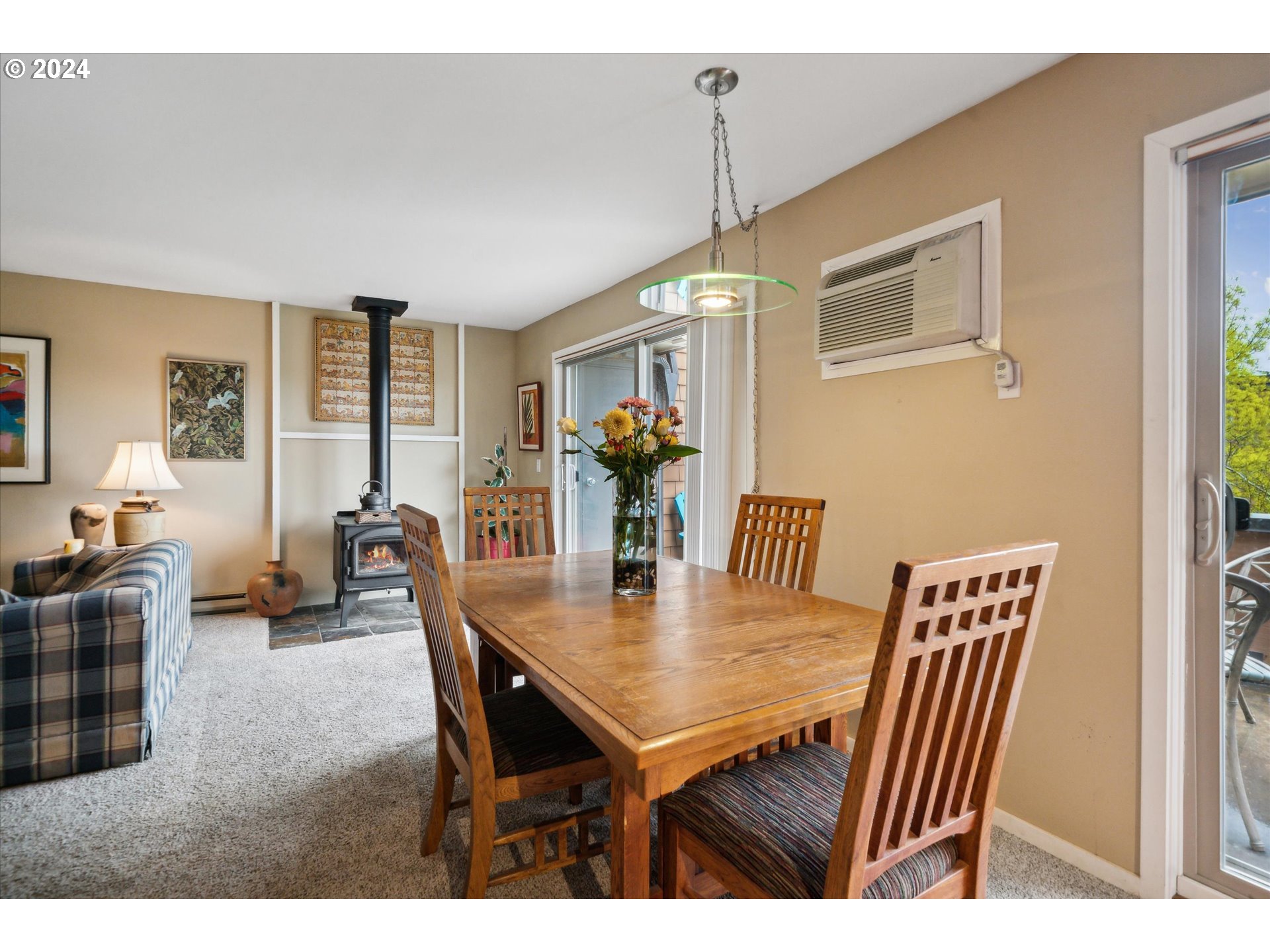 146 OSWEGO