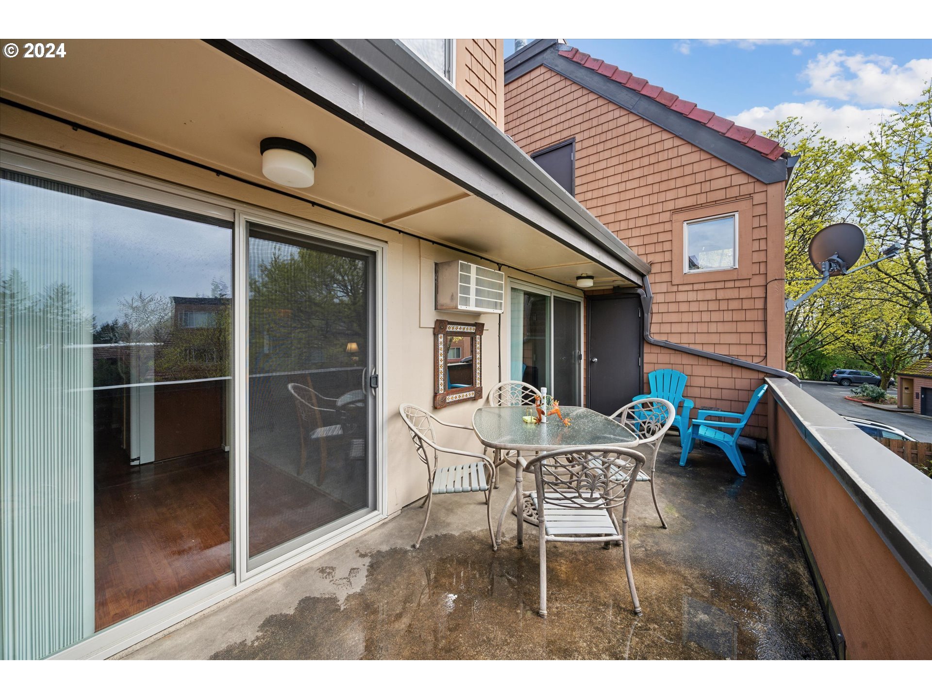146 OSWEGO