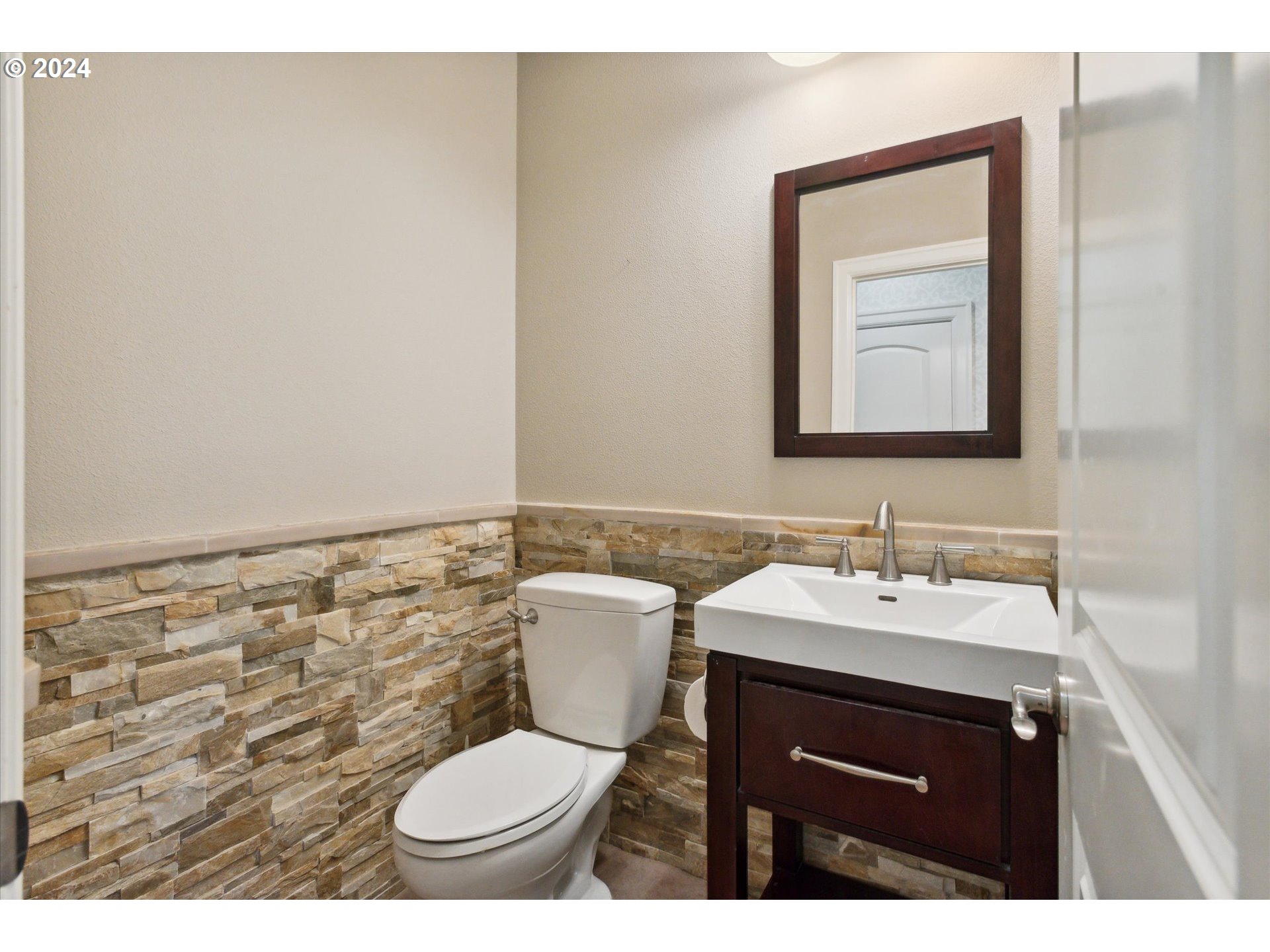 16983 SW DELINE CT