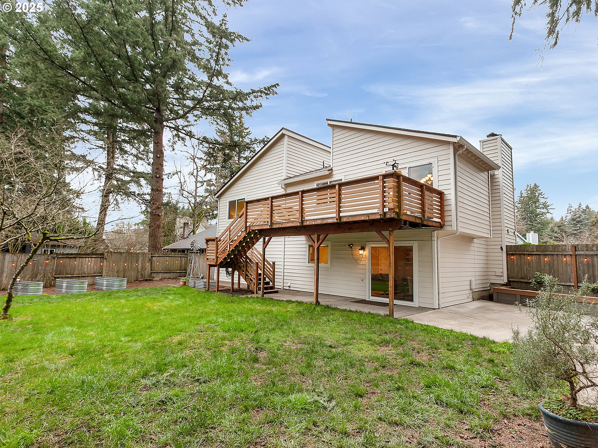 8824 SW TALAWA DR