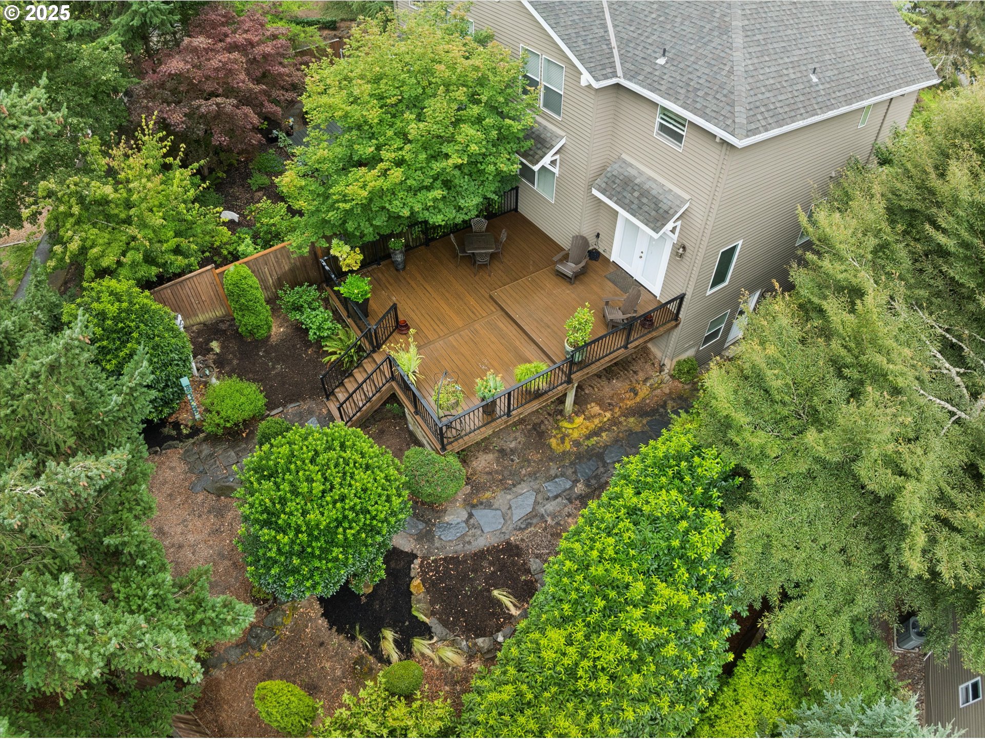 3088 CLUB HOUSE CT