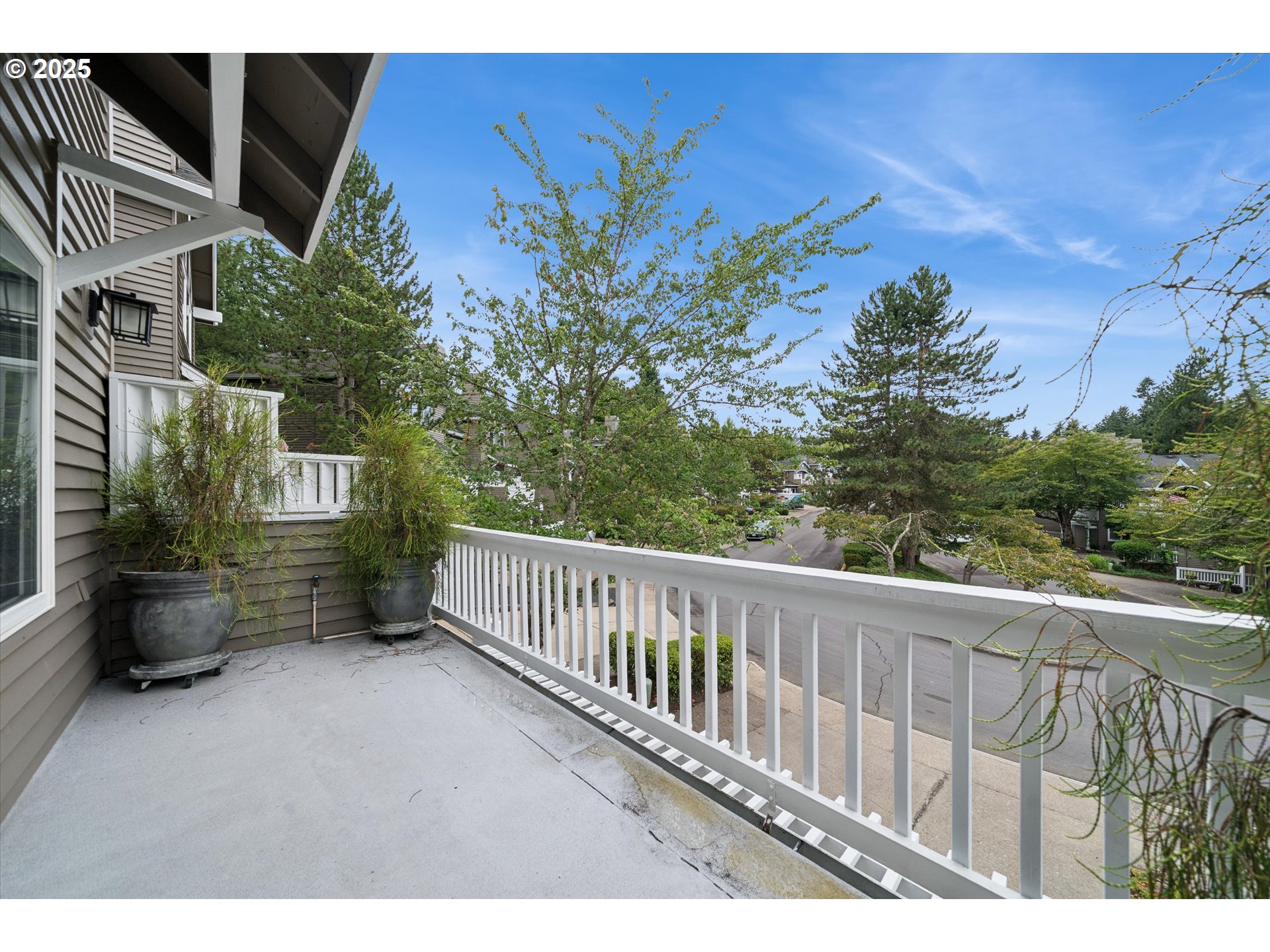 3088 CLUB HOUSE CT