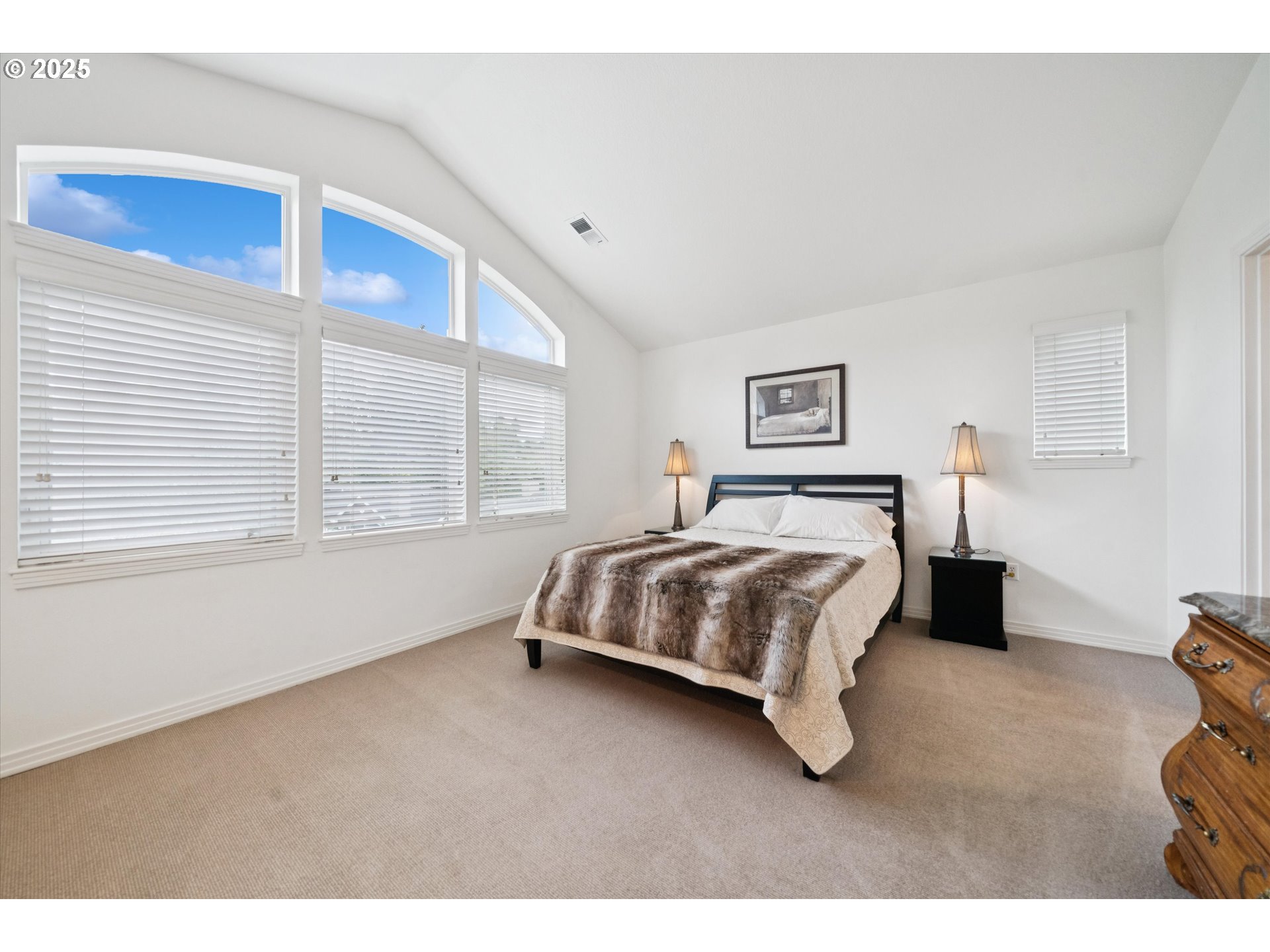 3088 CLUB HOUSE CT