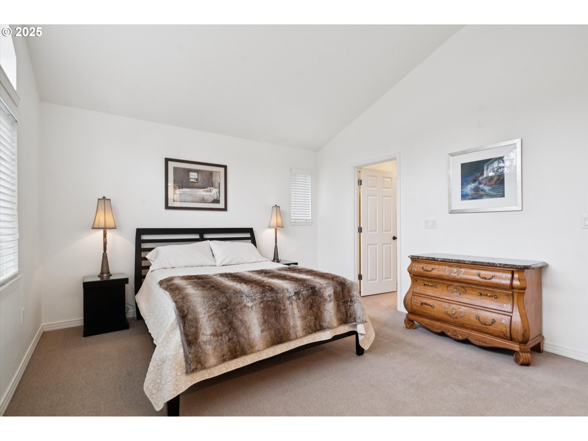 3088 CLUB HOUSE CT