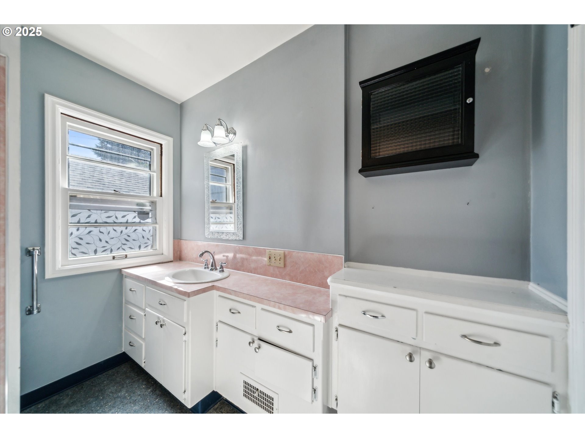 1906 SE 29TH AVE