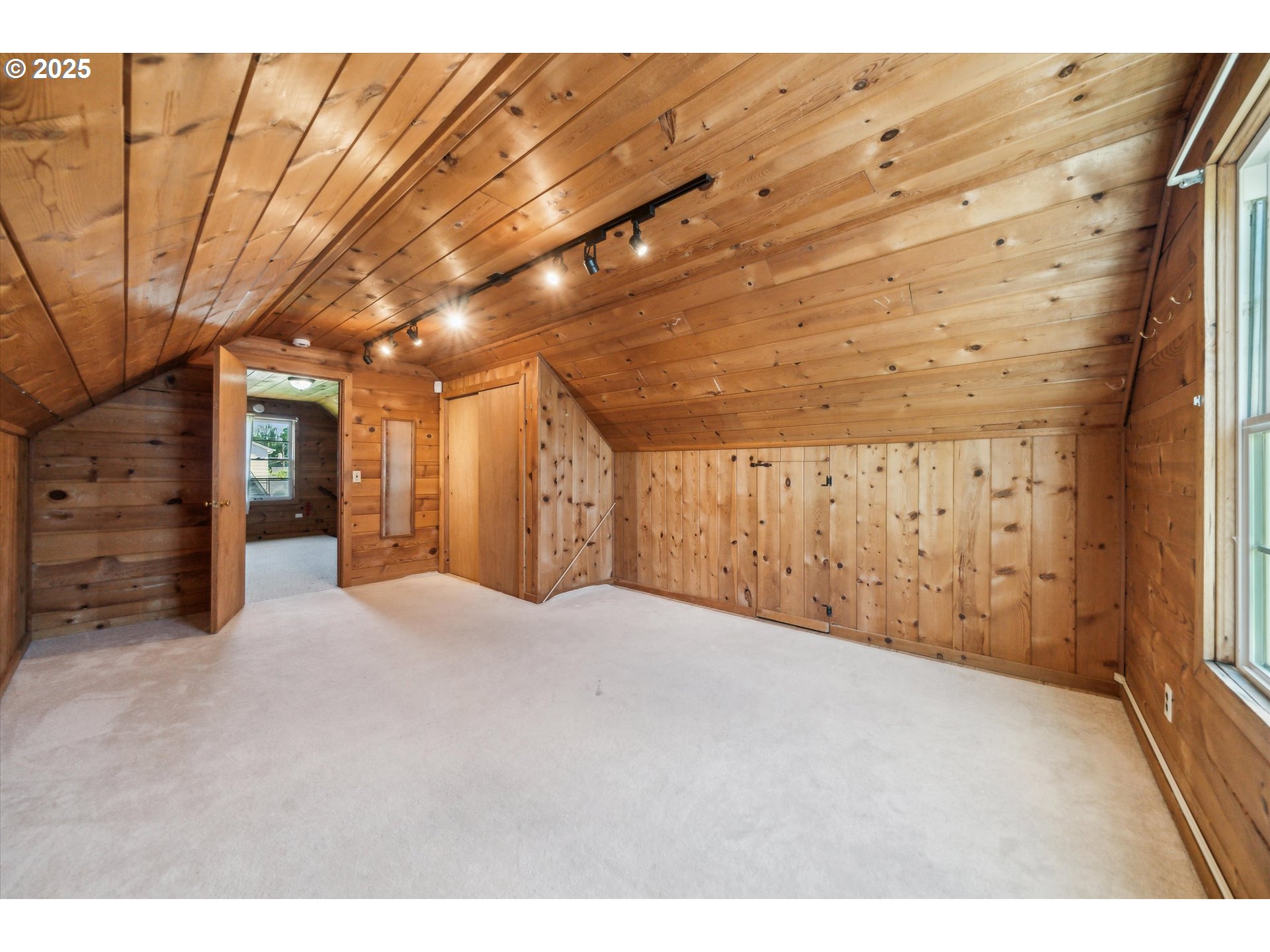 1906 SE 29TH AVE