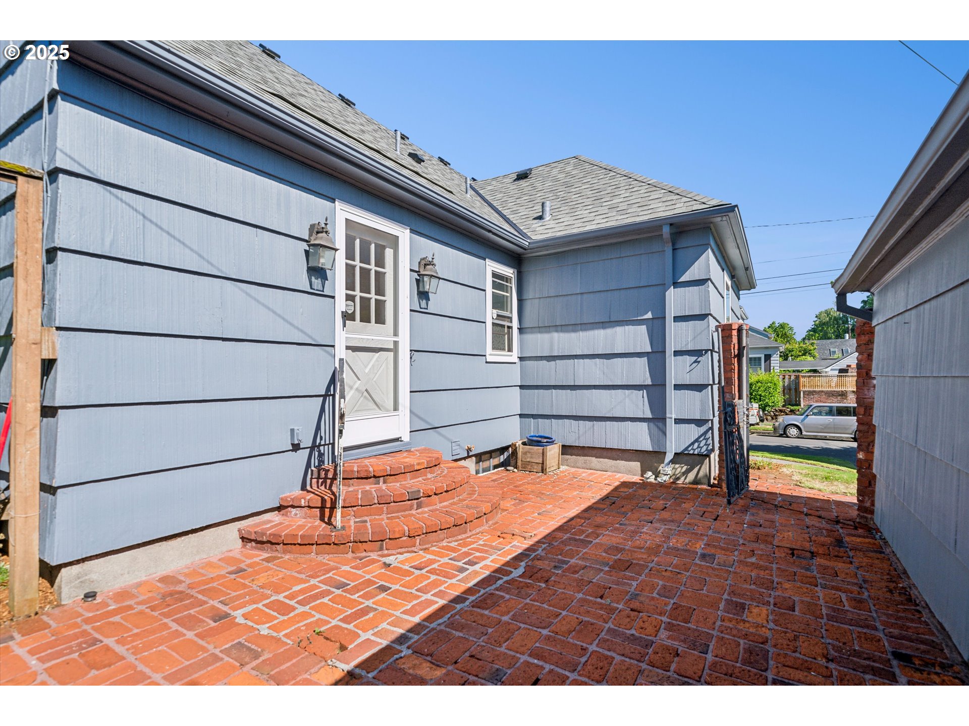 1906 SE 29TH AVE