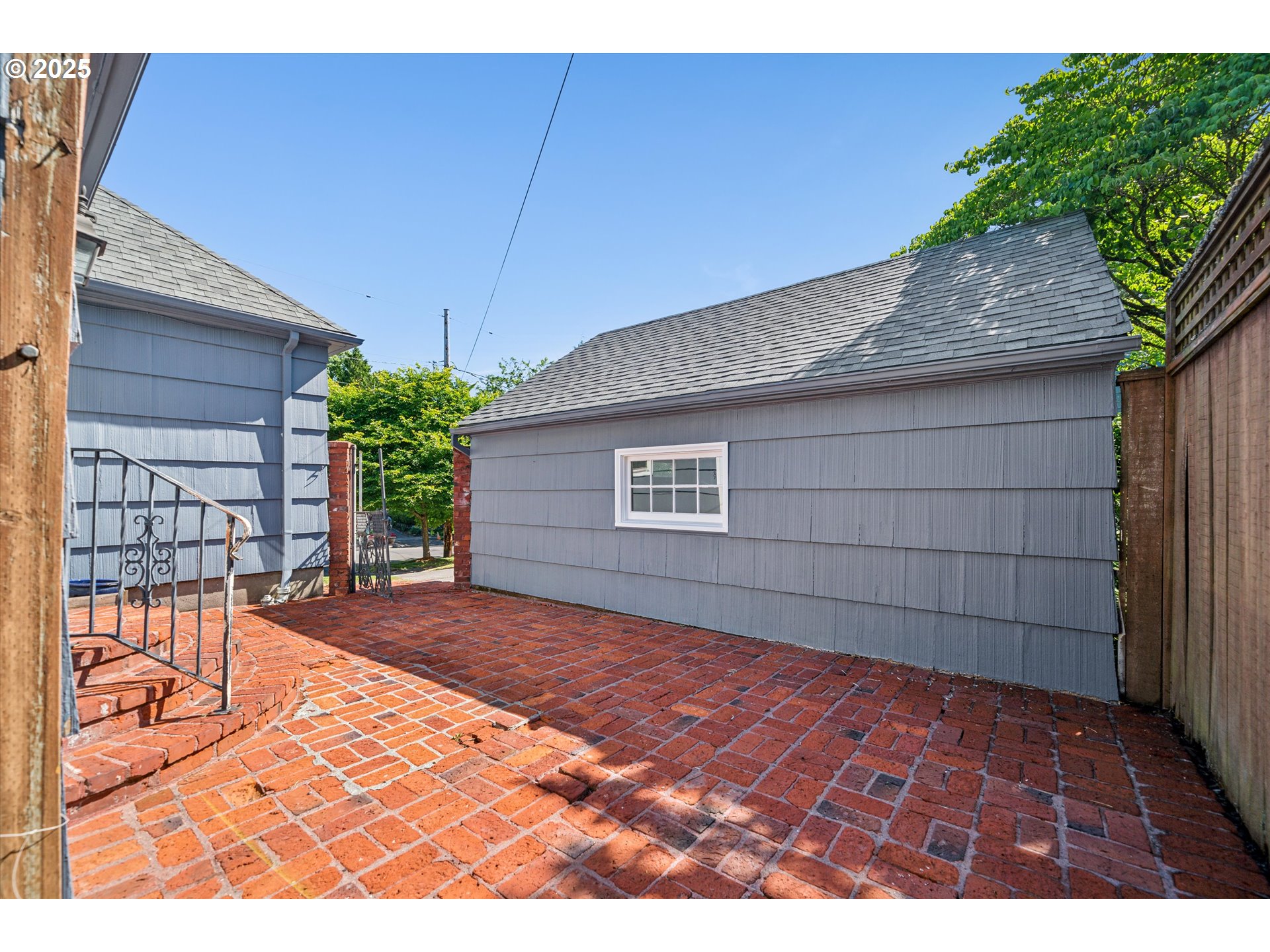 1906 SE 29TH AVE