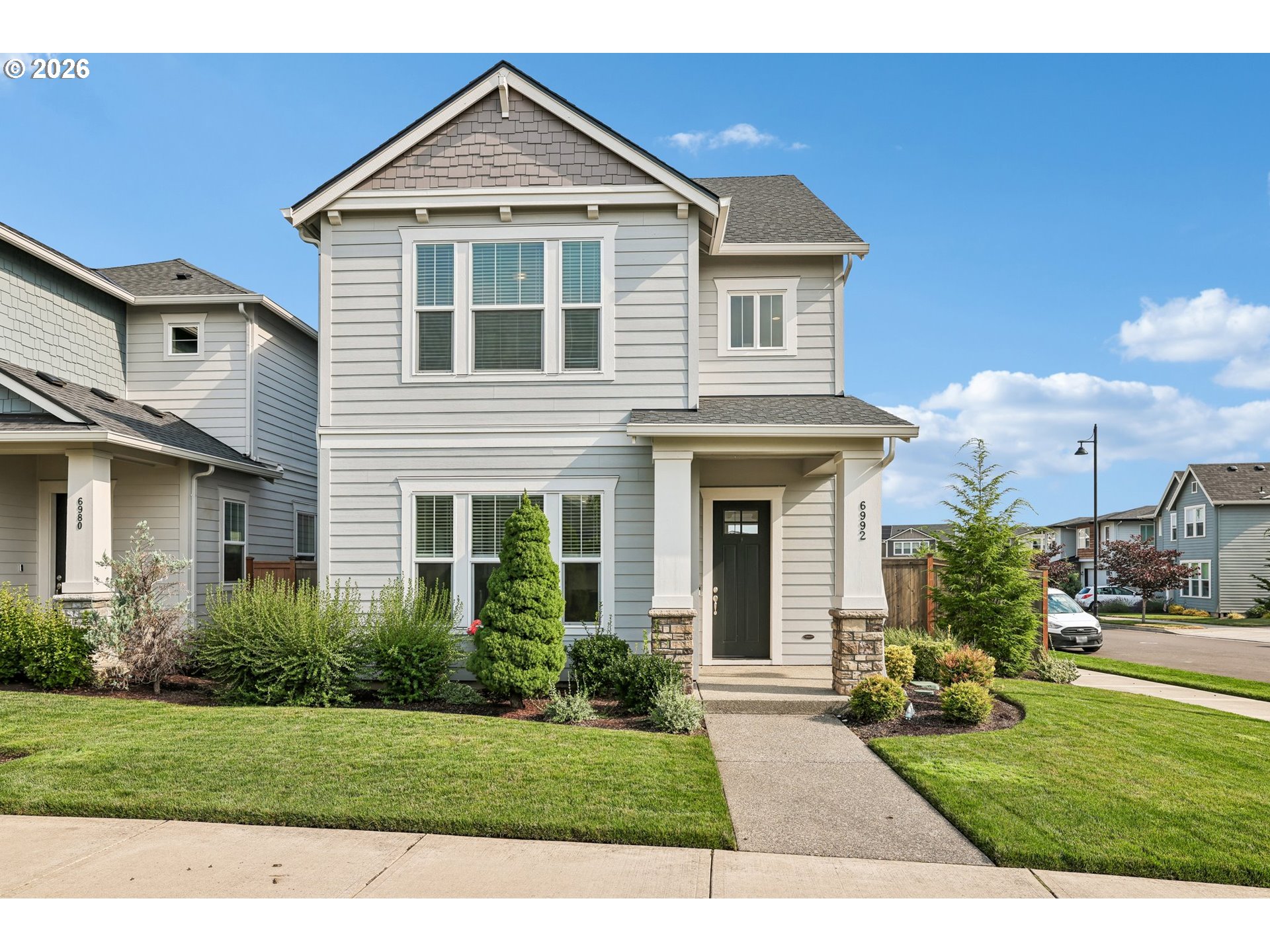 6992 SE SKIPPER LN