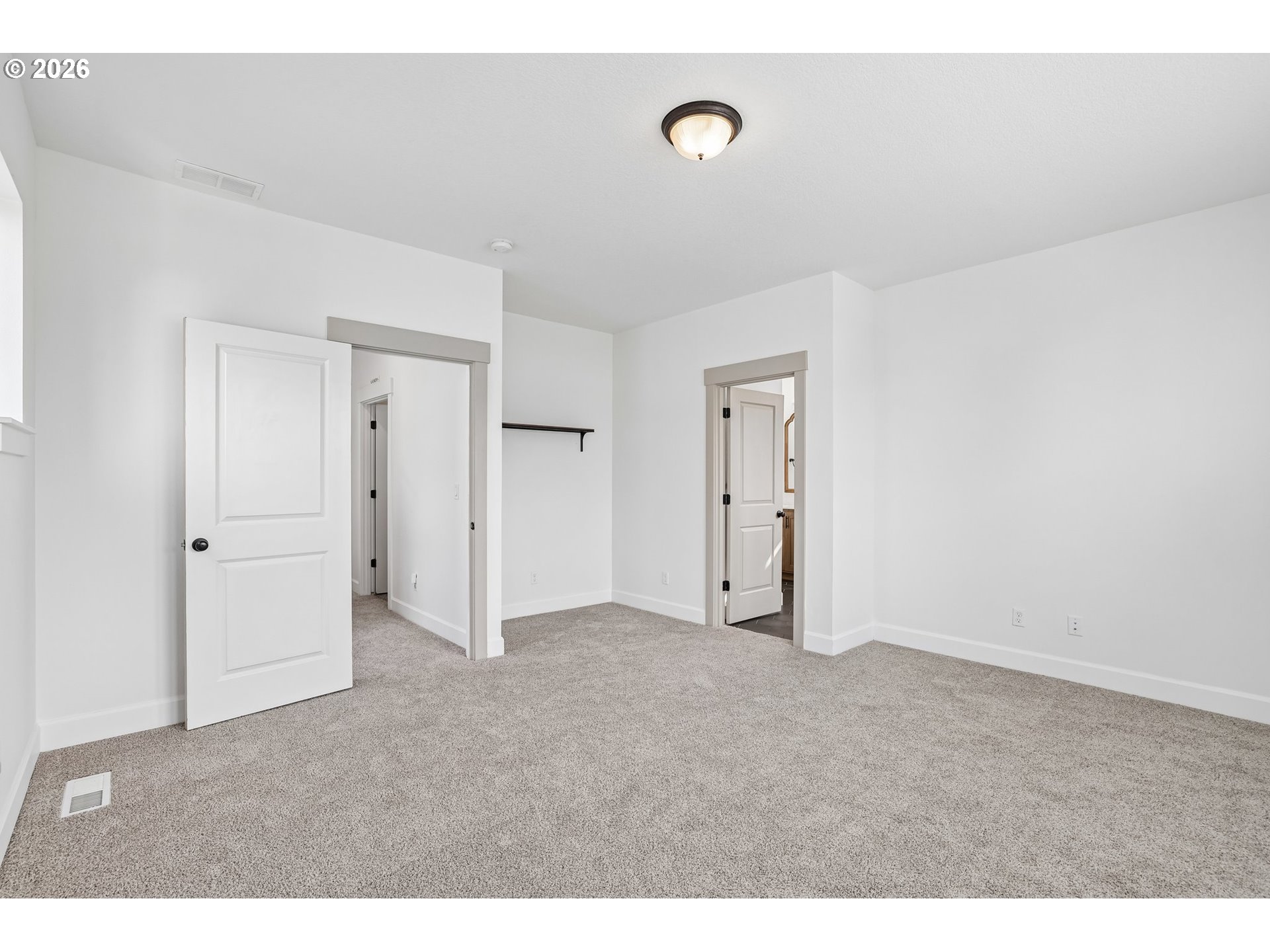 6992 SE SKIPPER LN