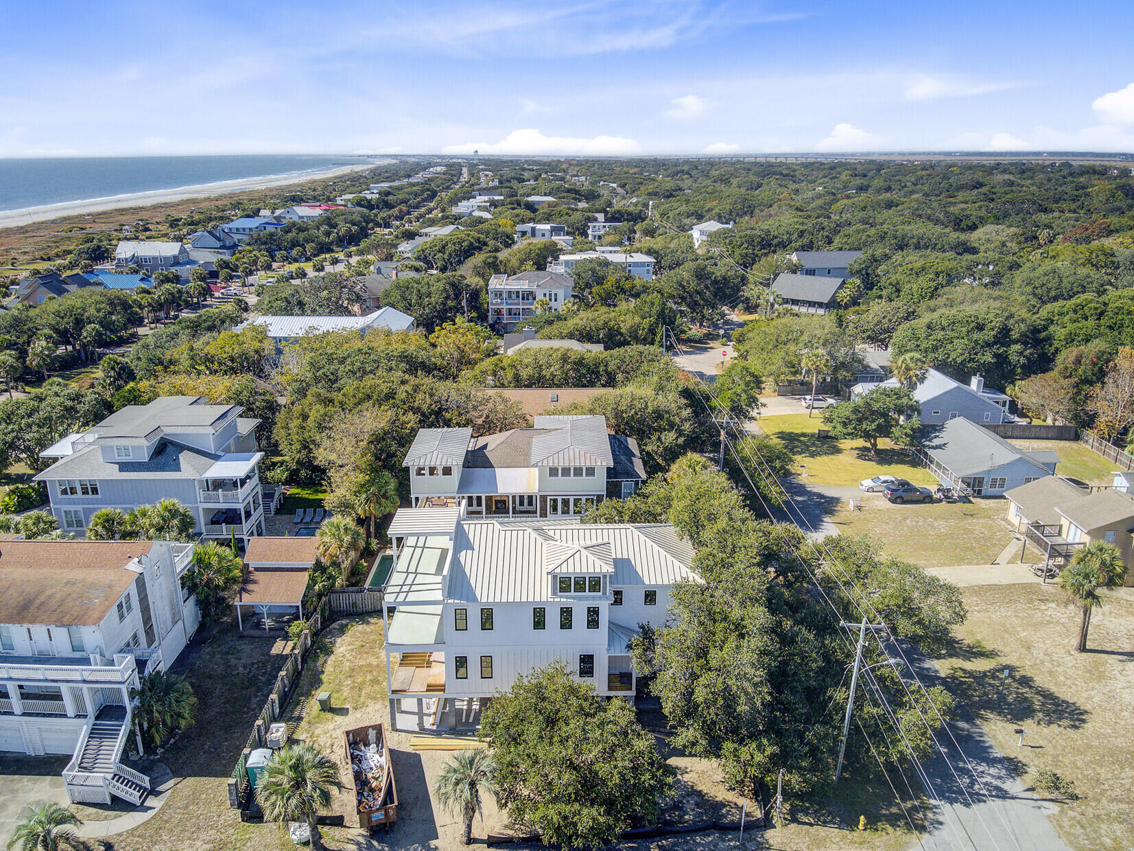 3 38th Avenue