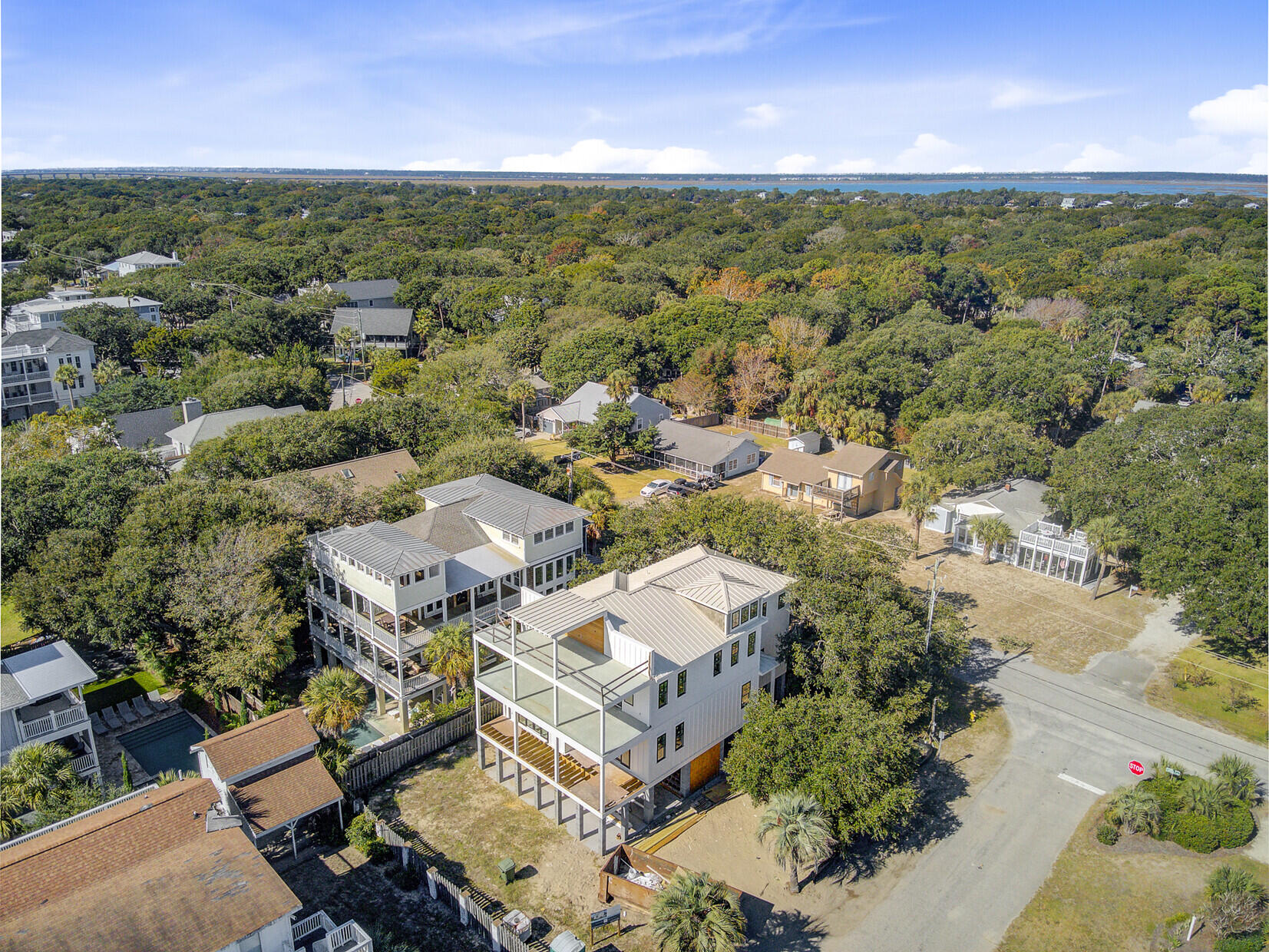 3 38th Avenue