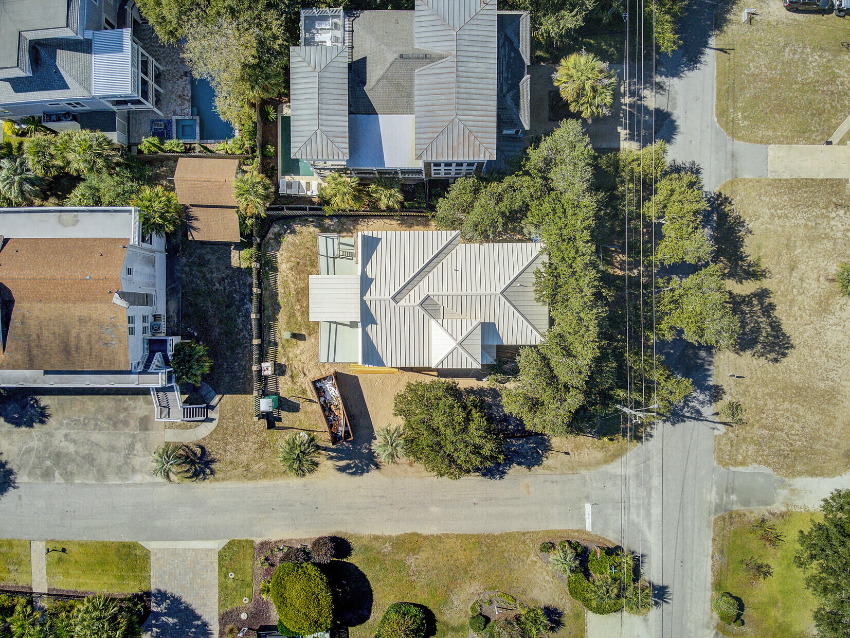 3 38th Avenue