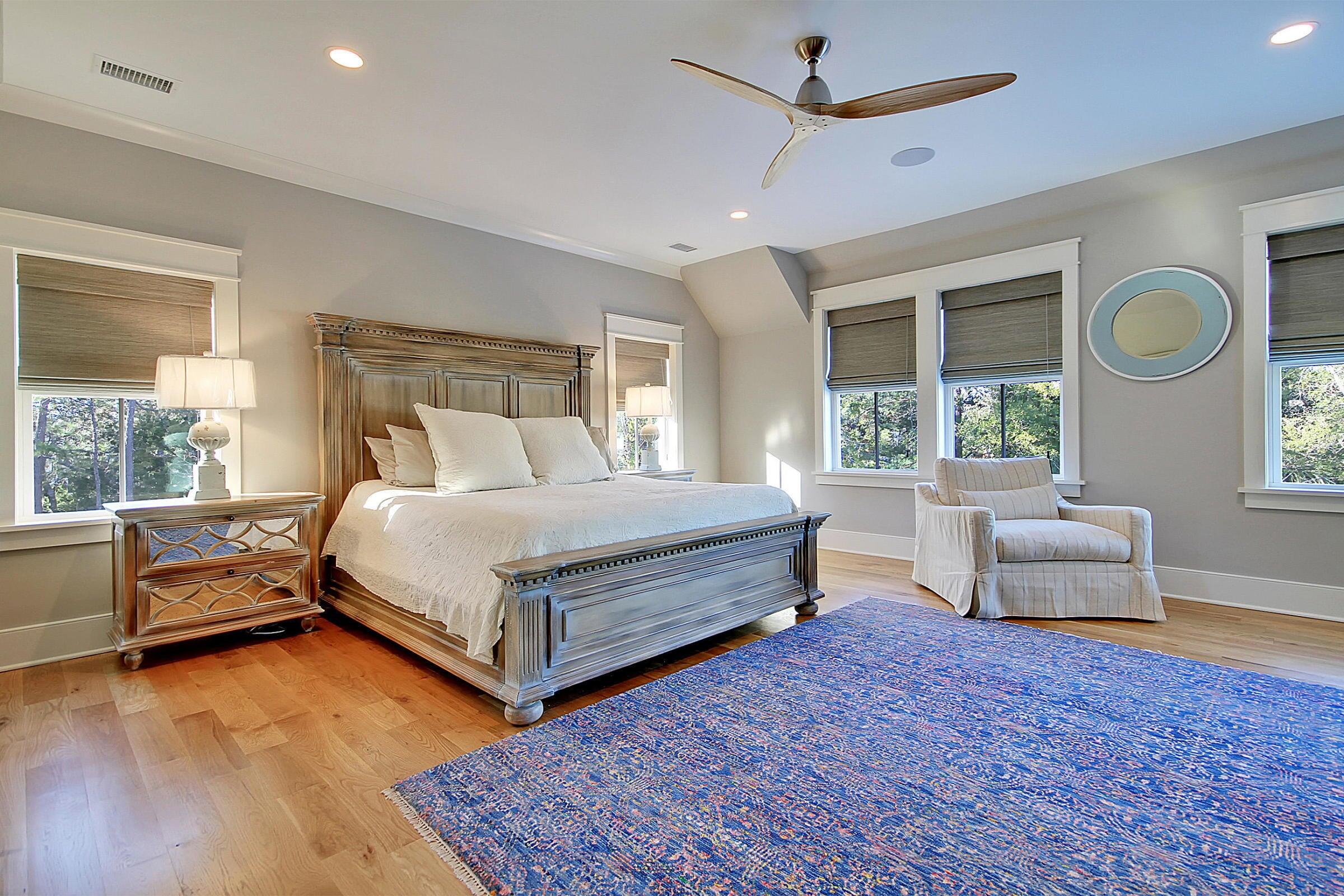 3 38th Avenue