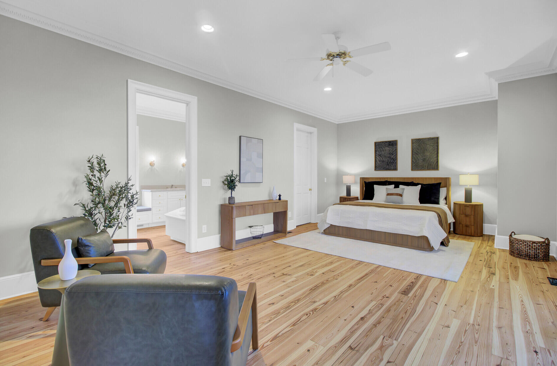 6147 Caravelle Court