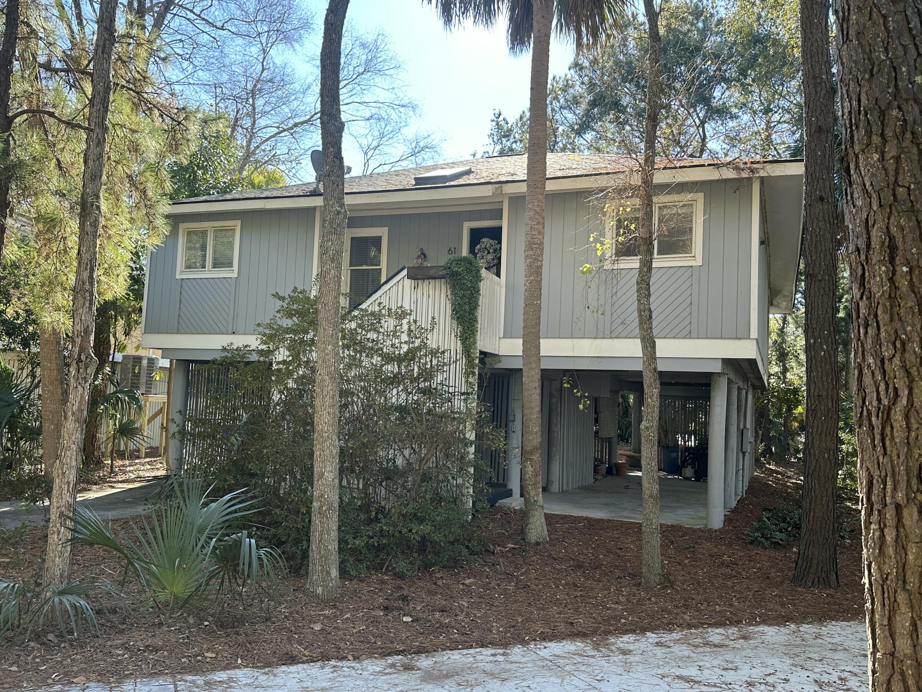 61 Twin Oaks Lane