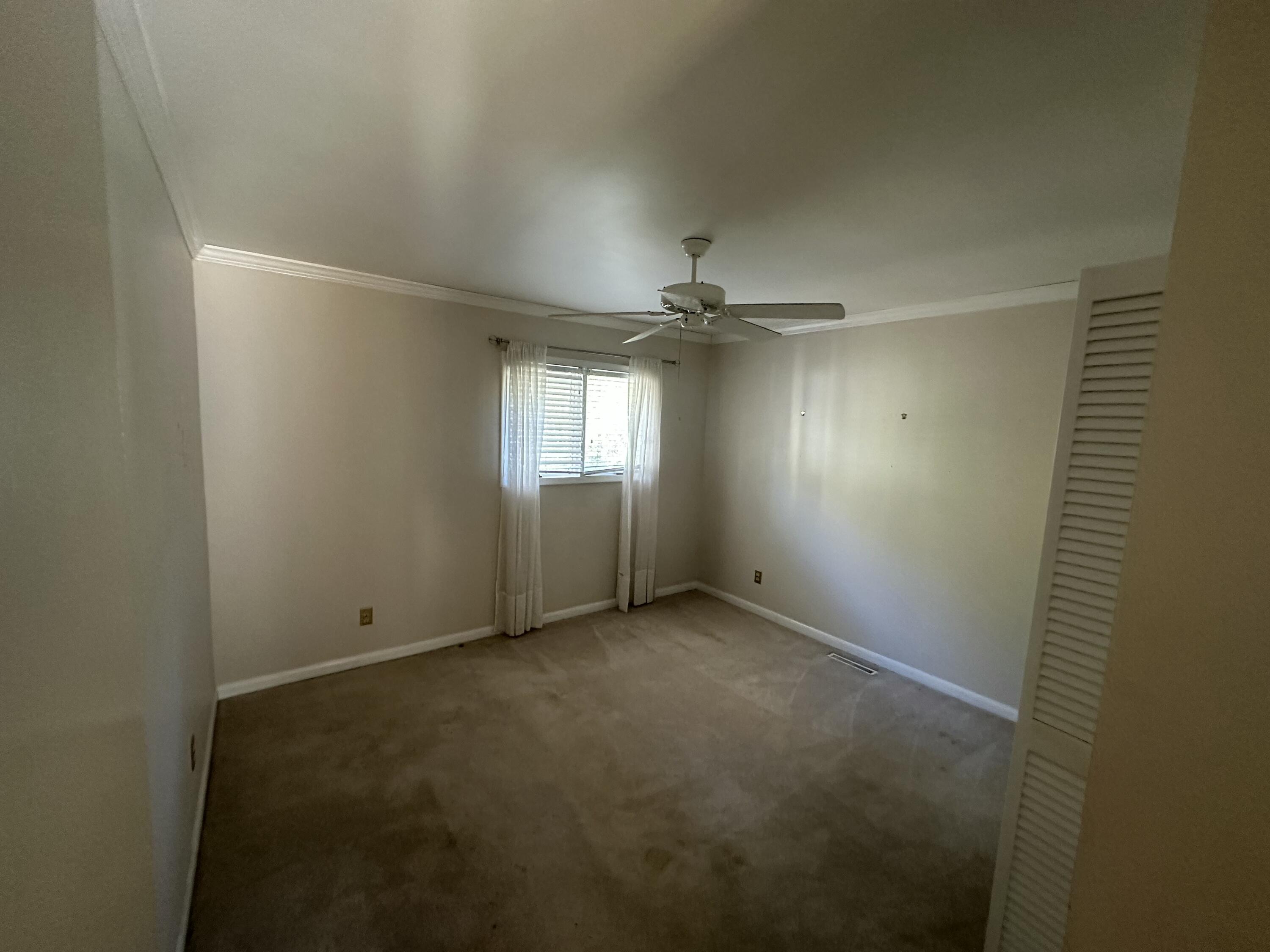 61 Twin Oaks Lane