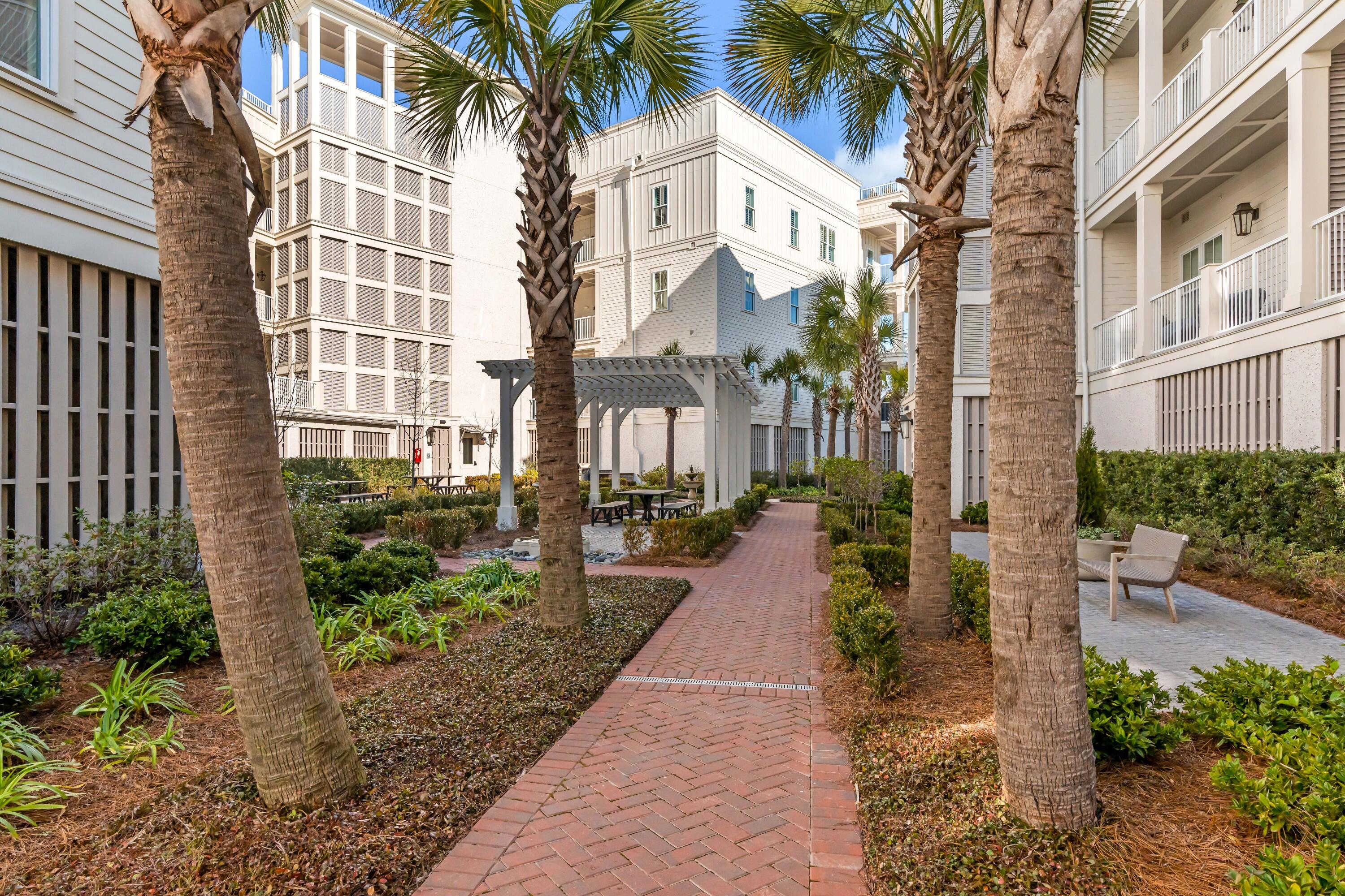 310 Longshore Street # 645