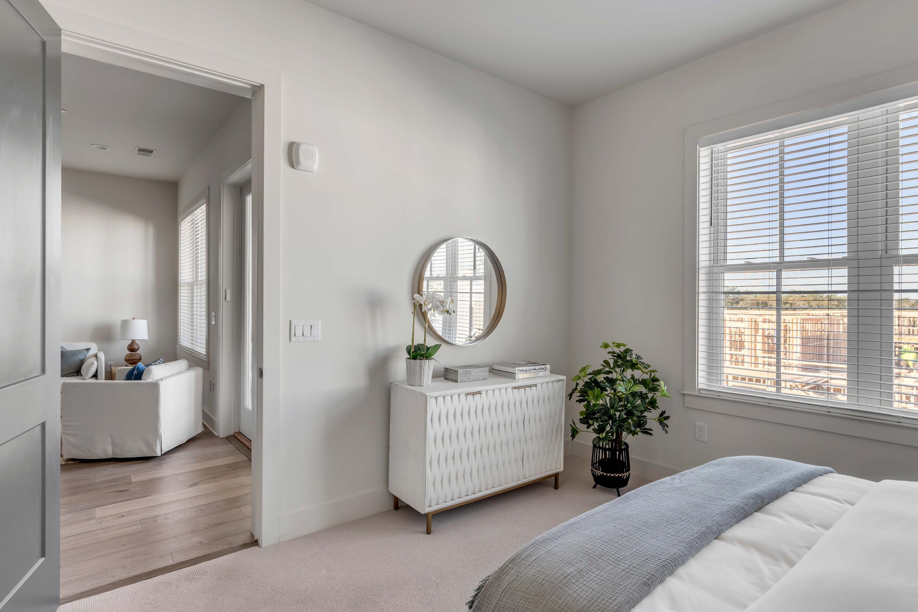 310 Longshore Street # 645