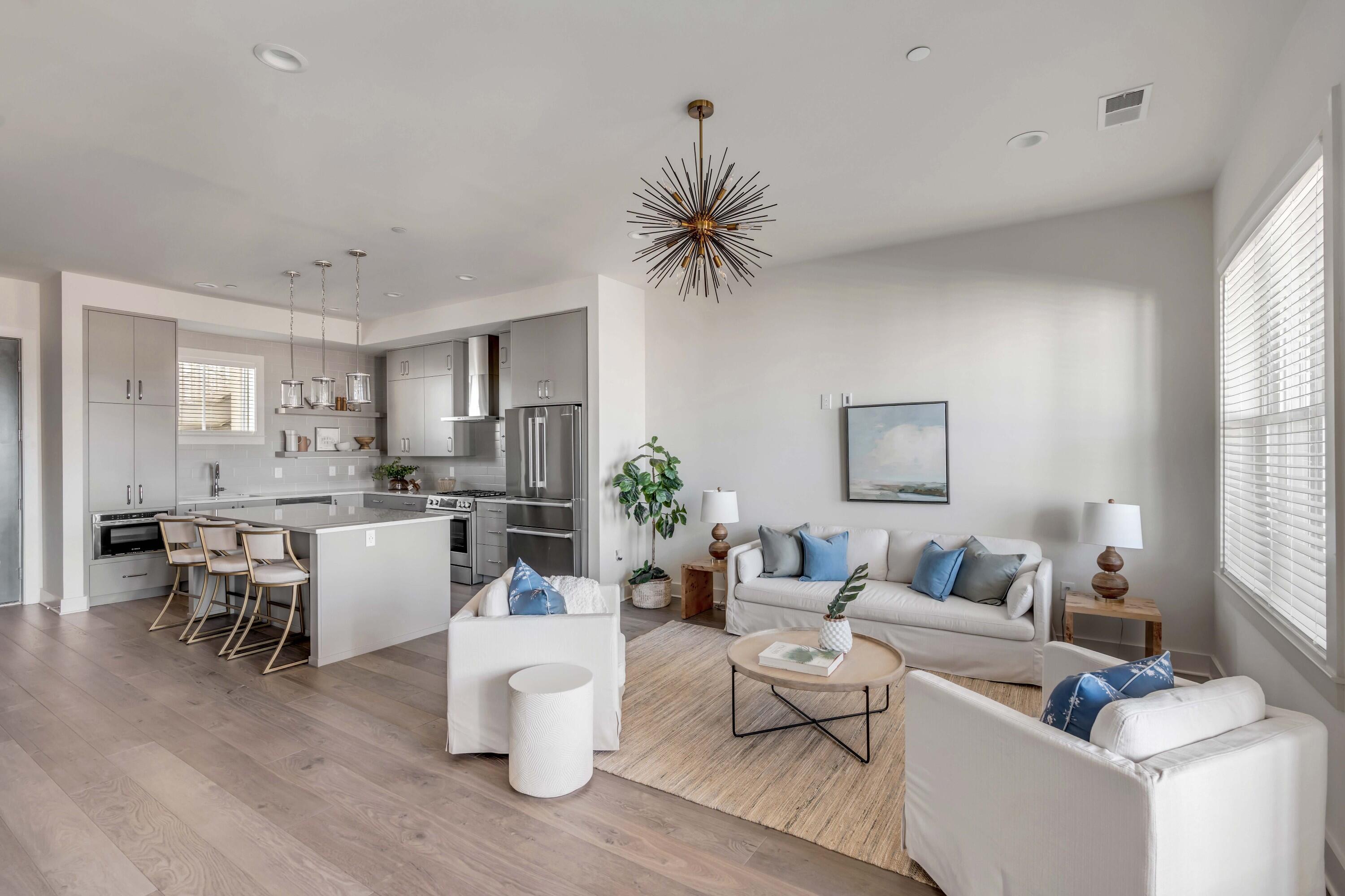 310 Longshore Street # 645