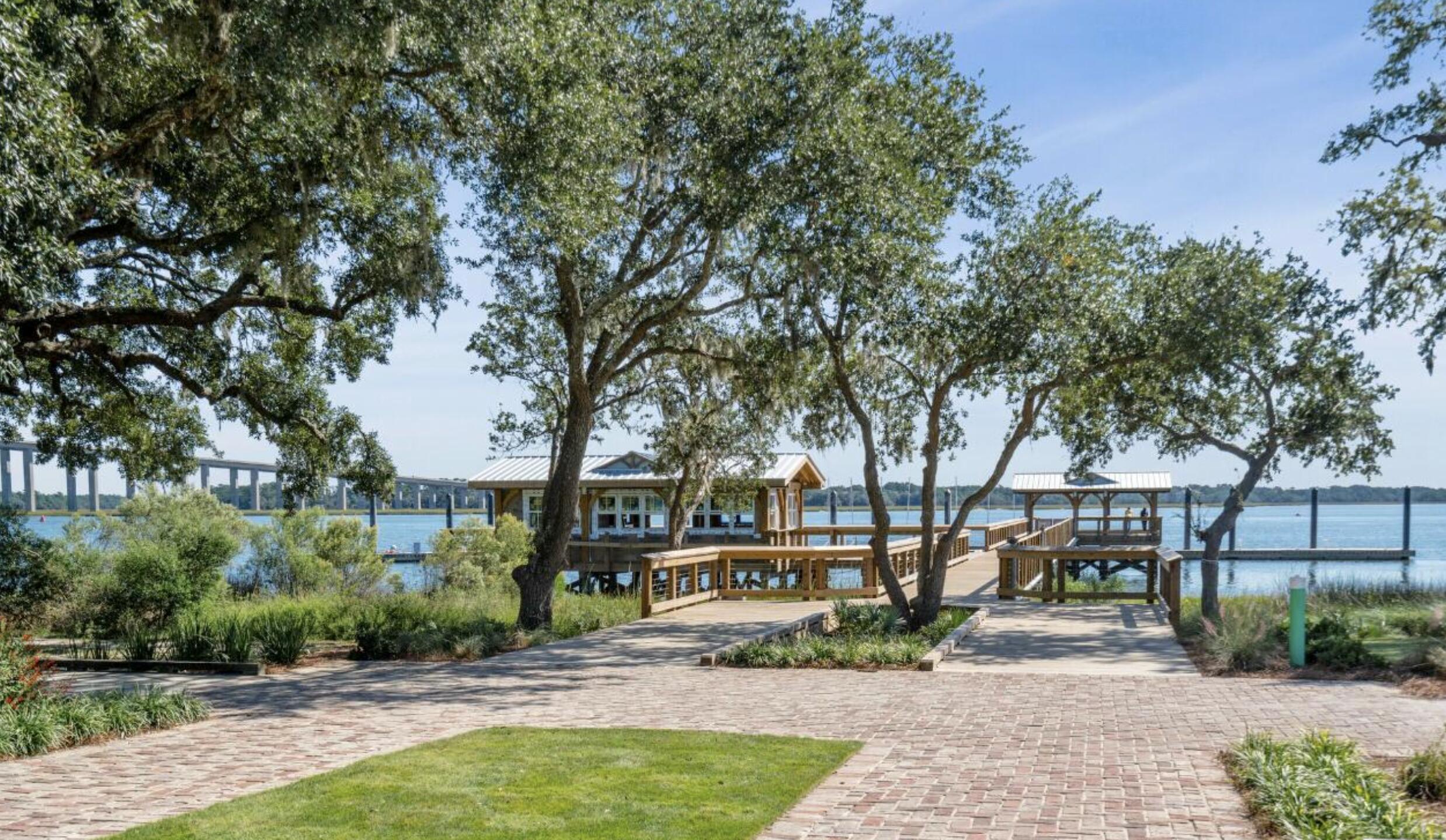 310 Longshore Street # 645